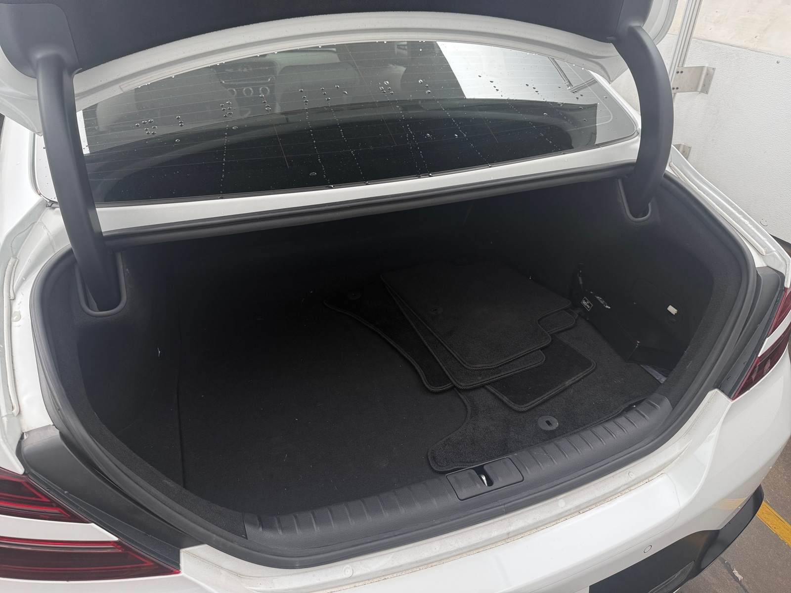 Thumbnail: 2023 Genesis G70 - 6