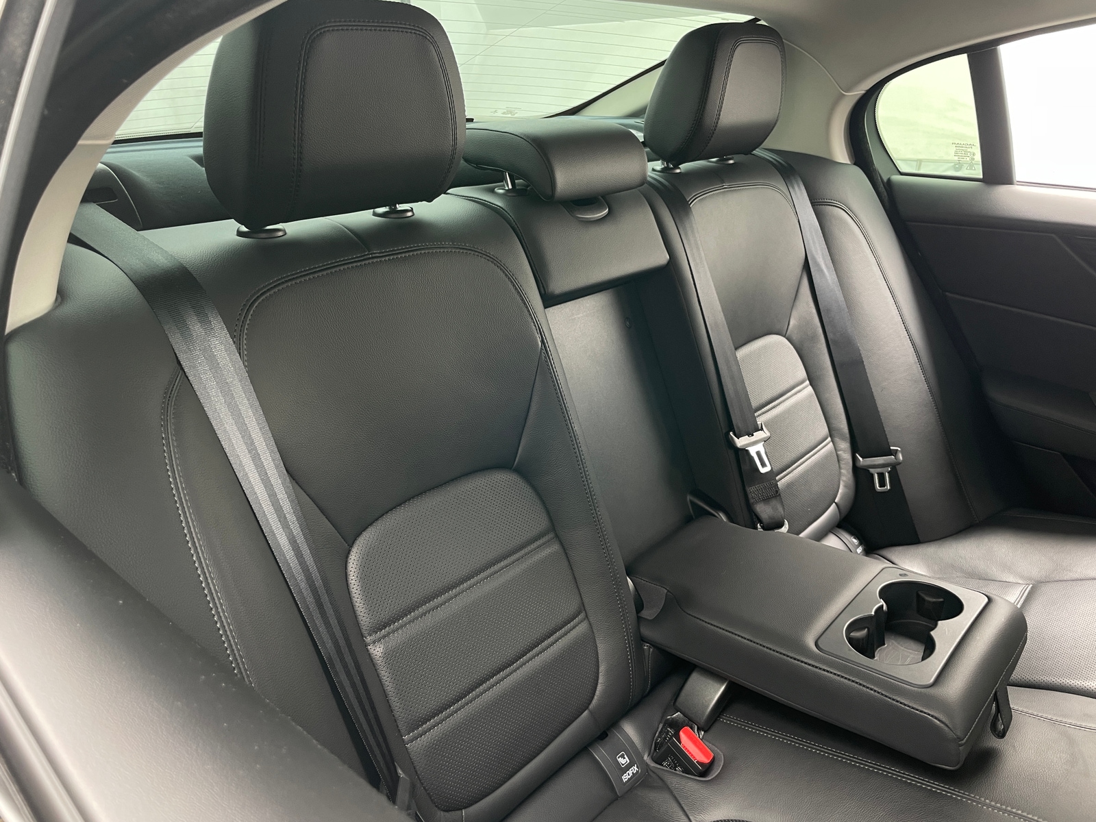 Thumbnail: 2020 Jaguar XE - 5