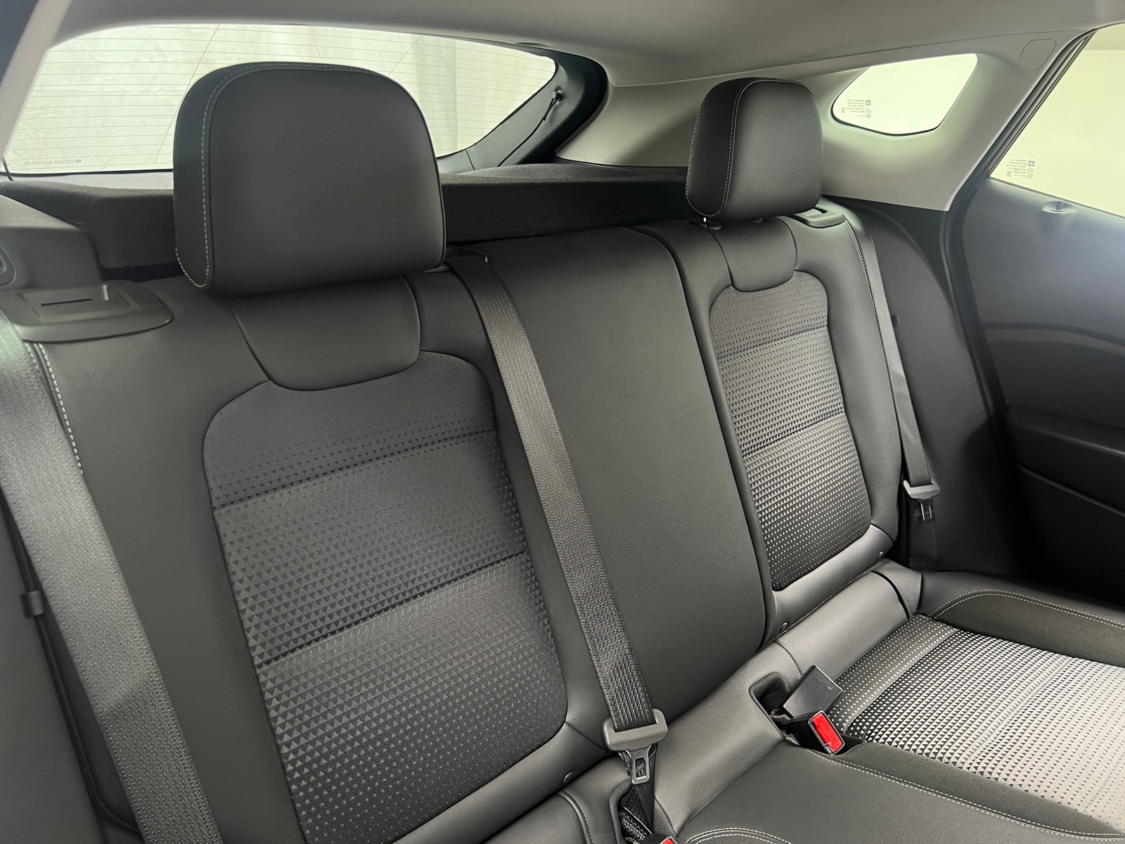 Thumbnail: 2025 Chevrolet Trax - 6