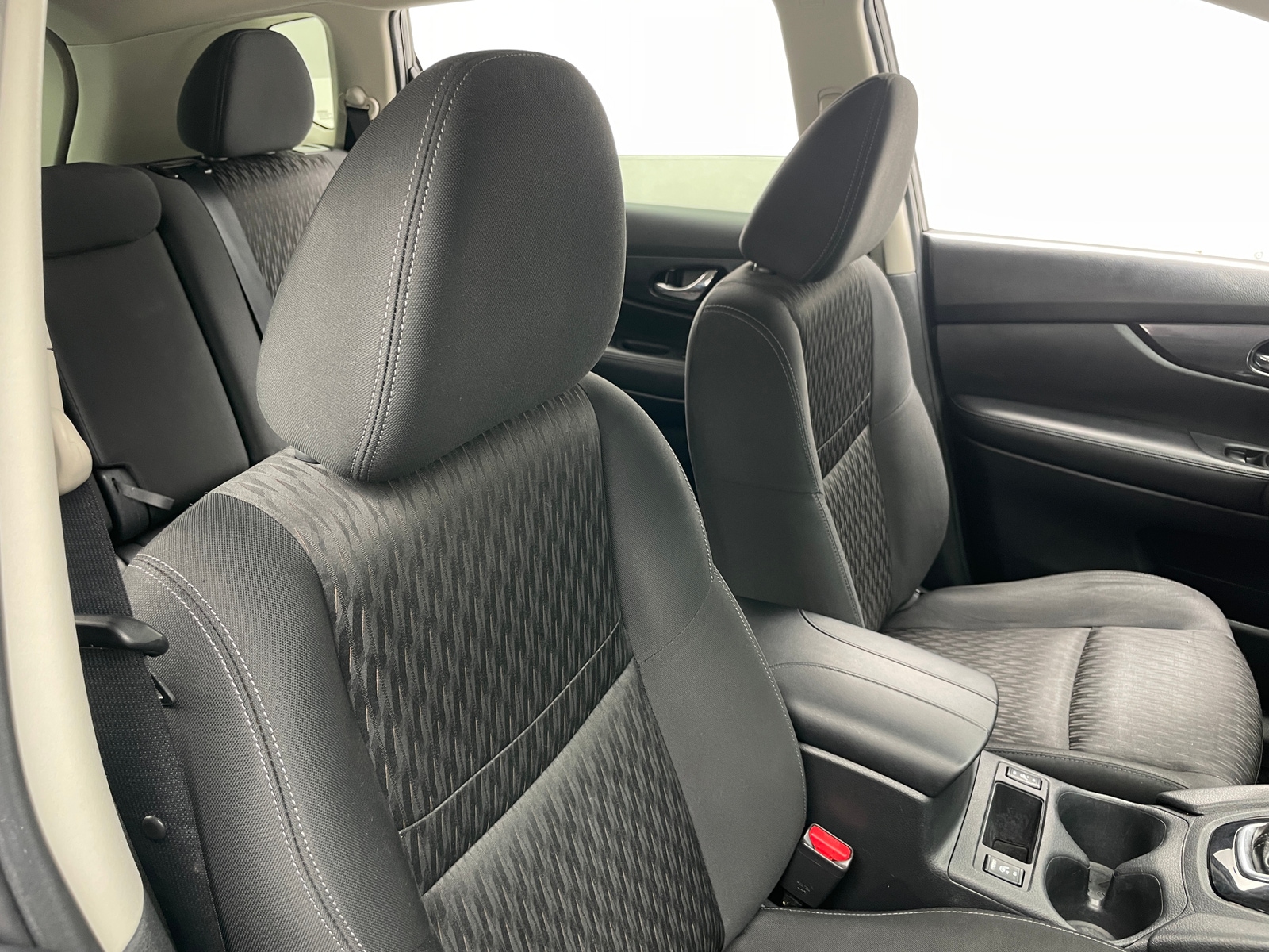 Thumbnail: 2018 Nissan Rogue - 2