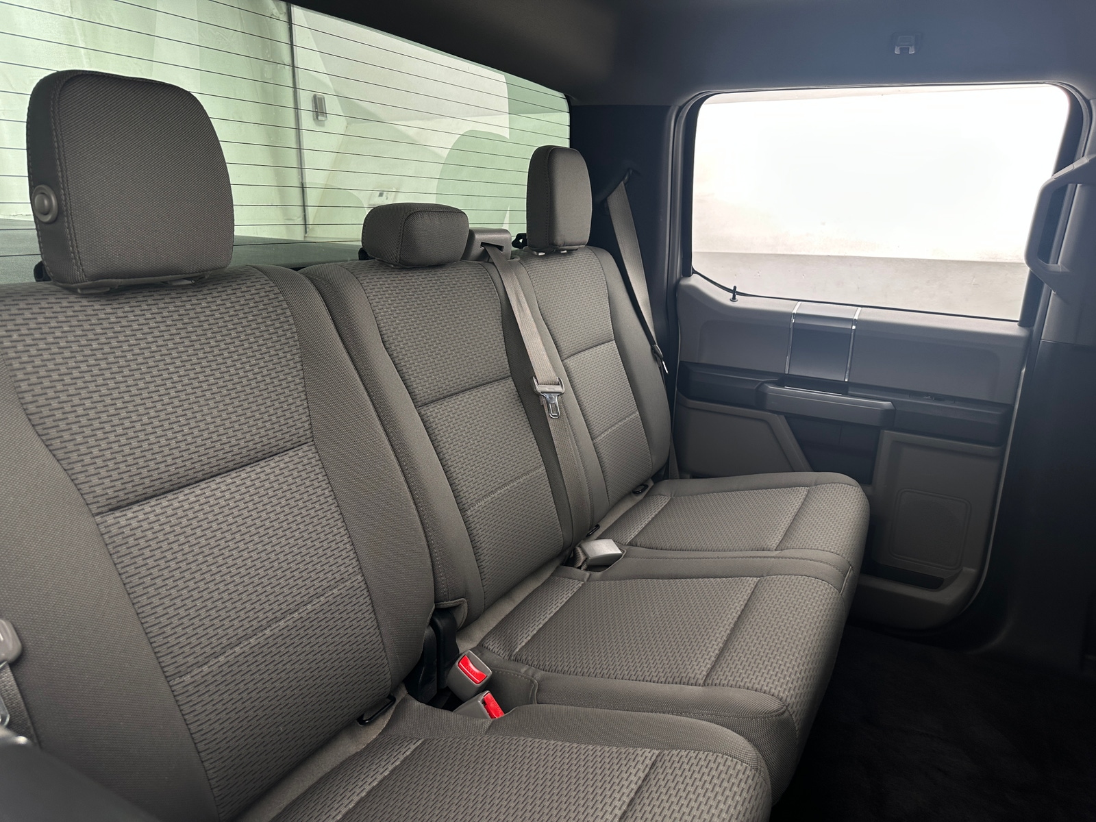 Thumbnail: 2016 Ford Econoline - 6