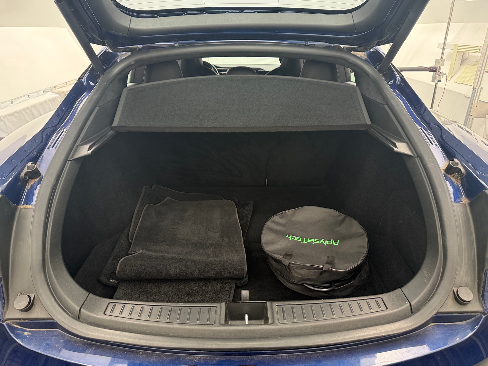 Thumbnail: 2018 Tesla Model S - 6