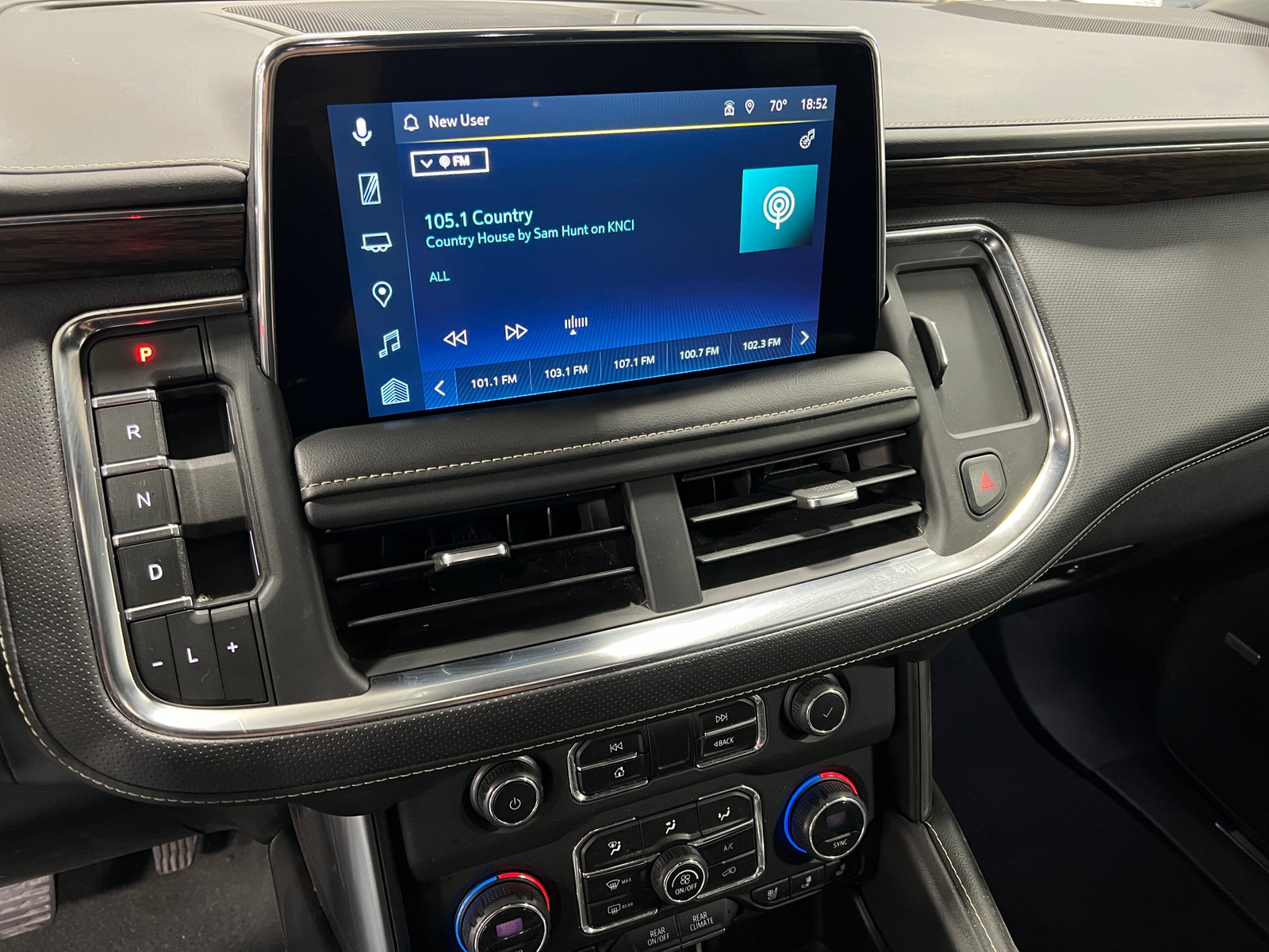 Thumbnail: 2023 Chevrolet Suburban - 3