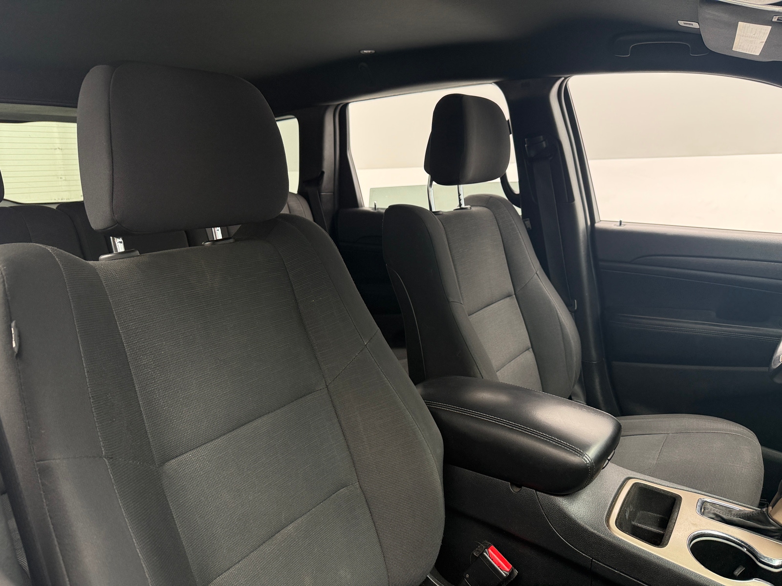 Thumbnail: 2017 Jeep Grand Cherokee - 2