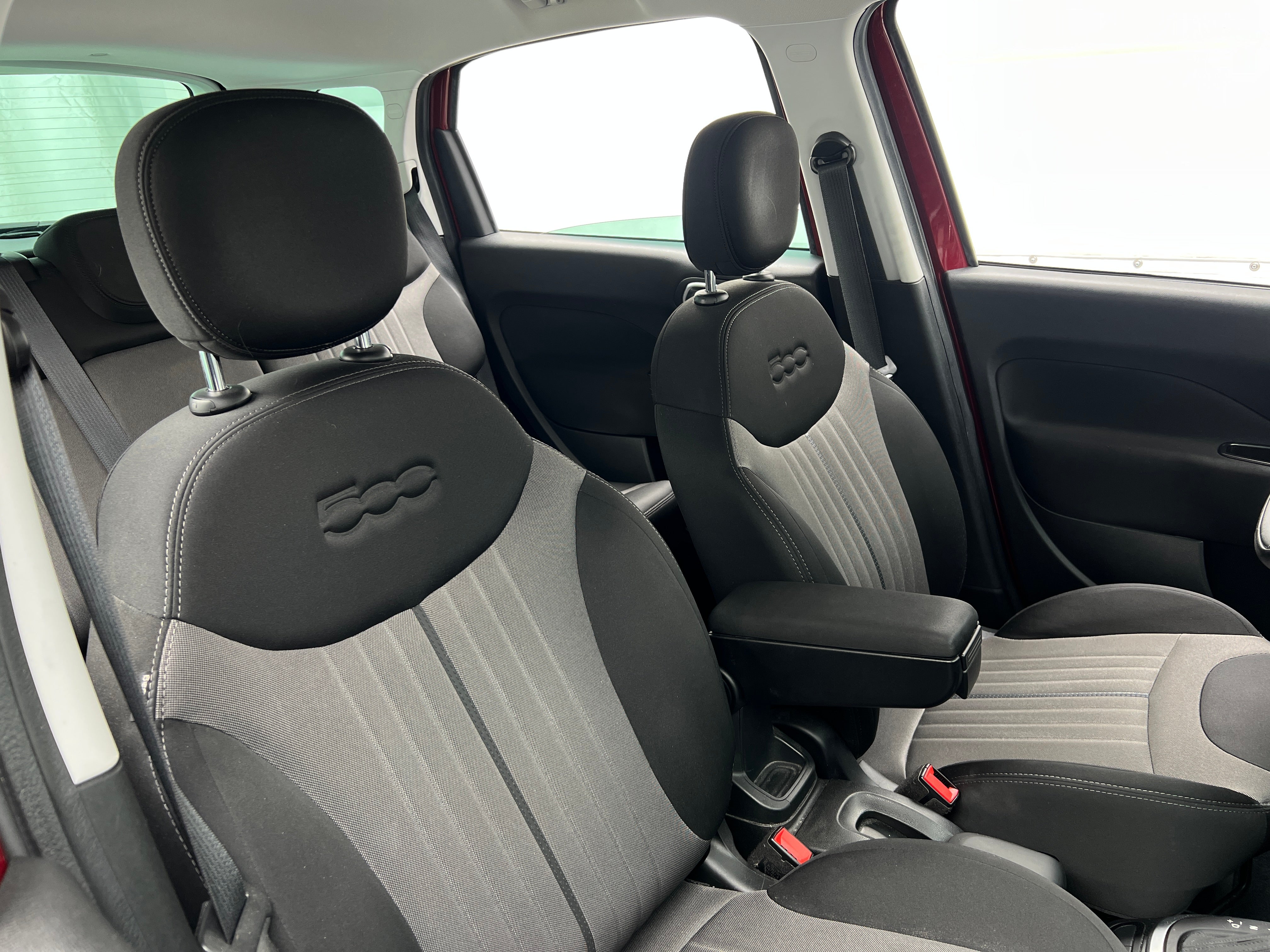 2017 FIAT 500L