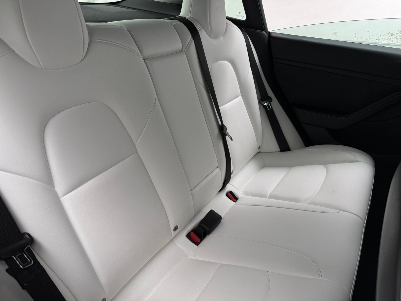 Thumbnail: 2022 Tesla Model 3 - 5