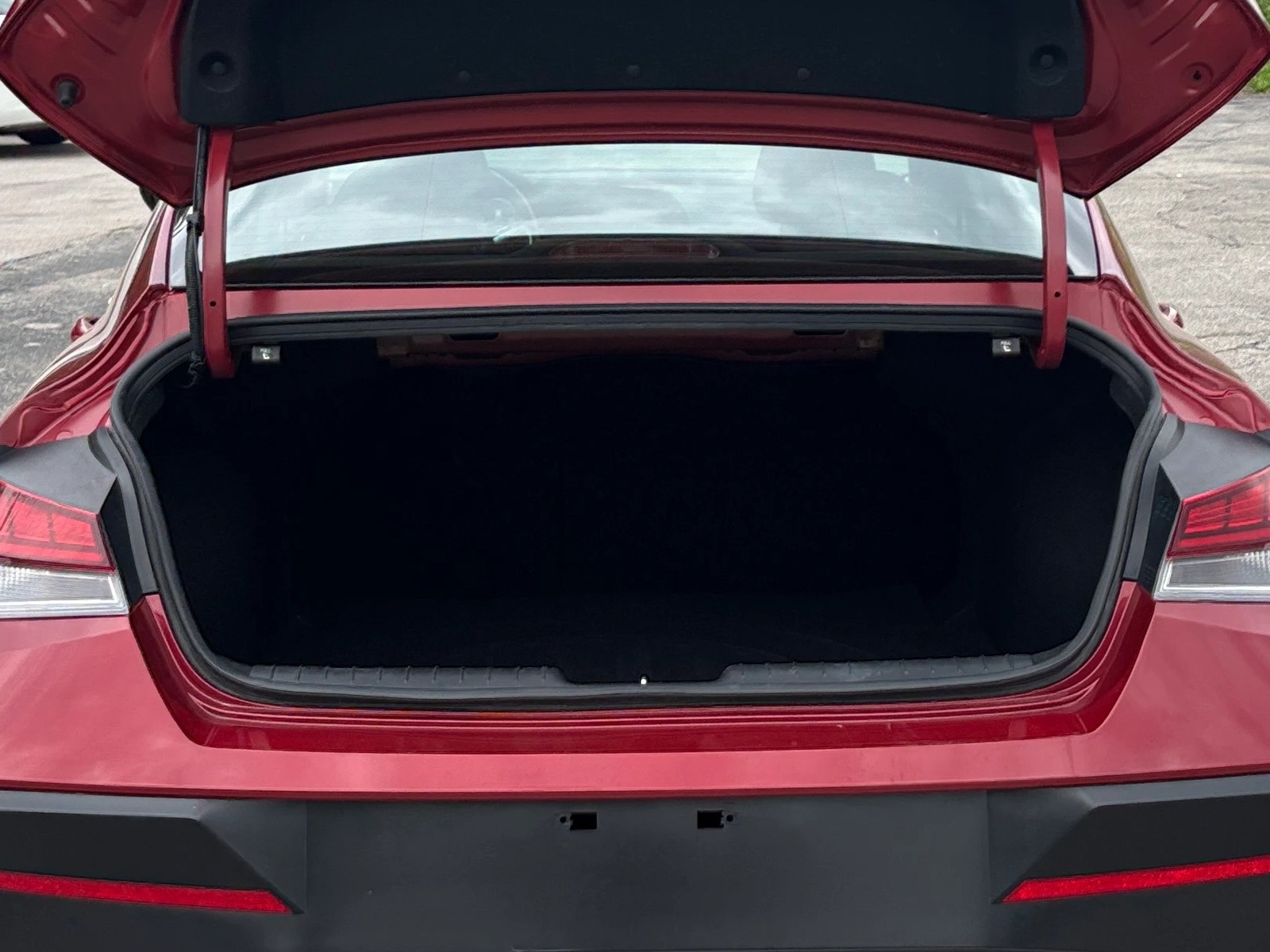 Thumbnail: 2025 Hyundai Elantra - 6