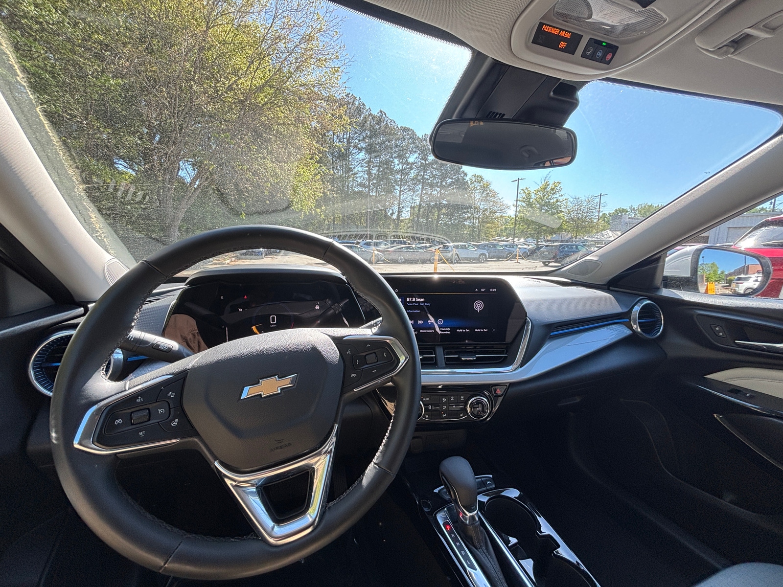 Thumbnail: 2025 Chevrolet Trax - 3