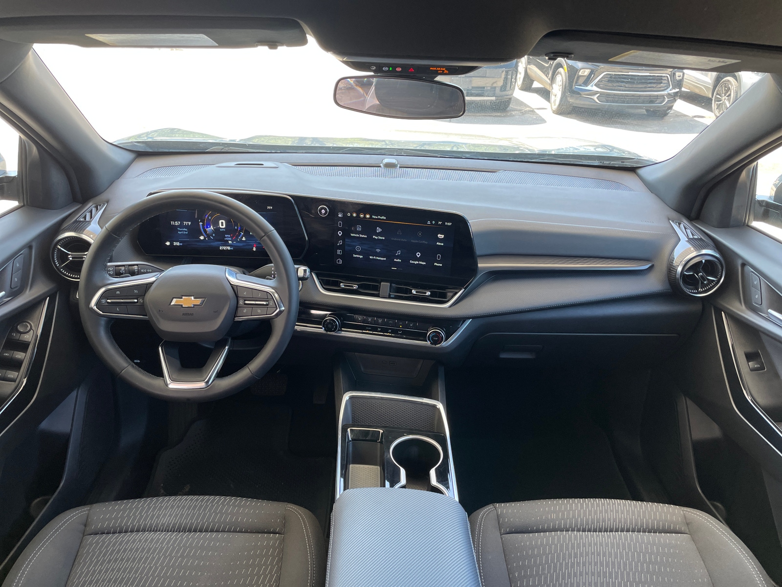 Thumbnail: 2025 Chevrolet Equinox - 3