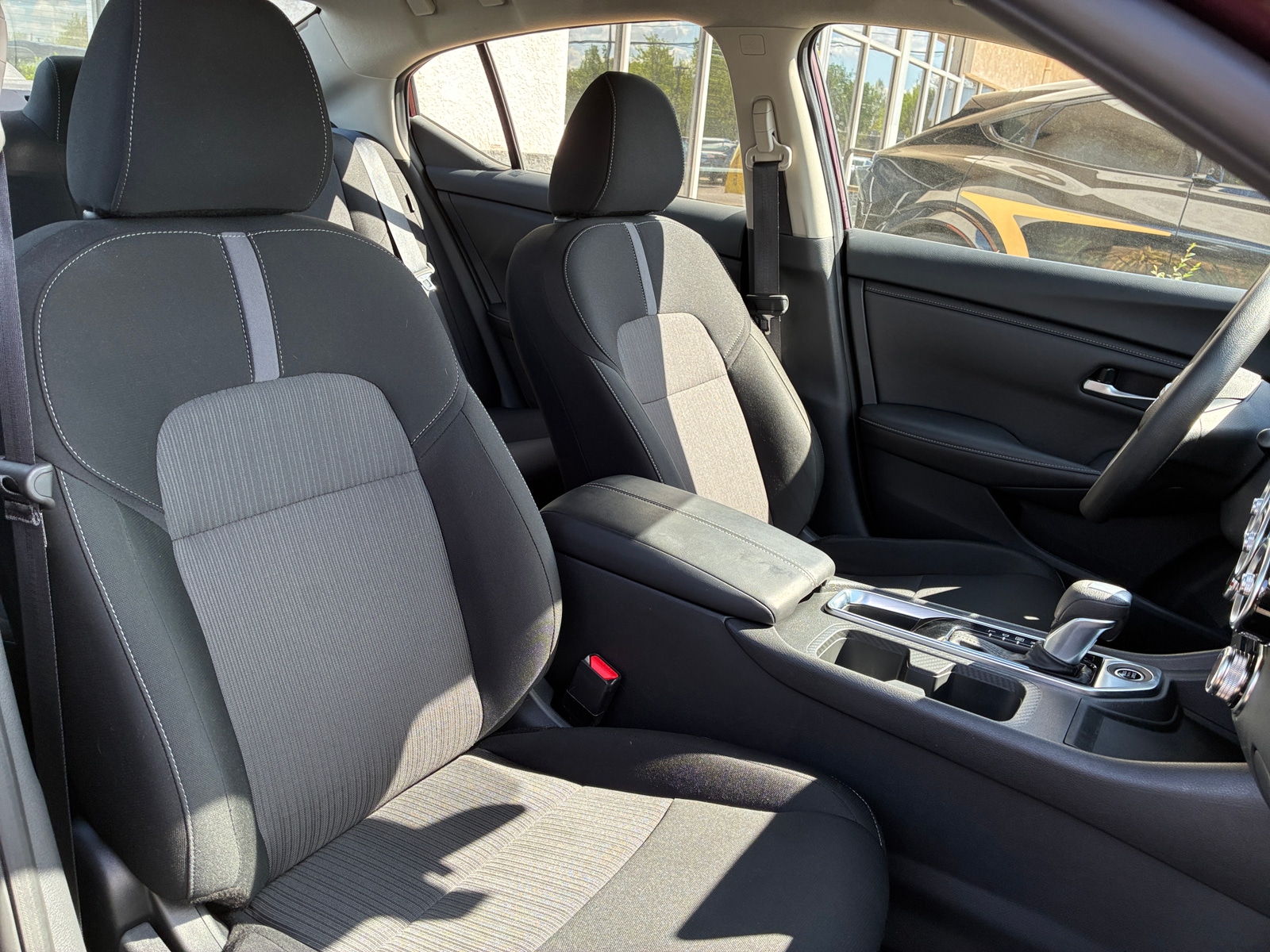 Thumbnail: 2025 Nissan Sentra - 2