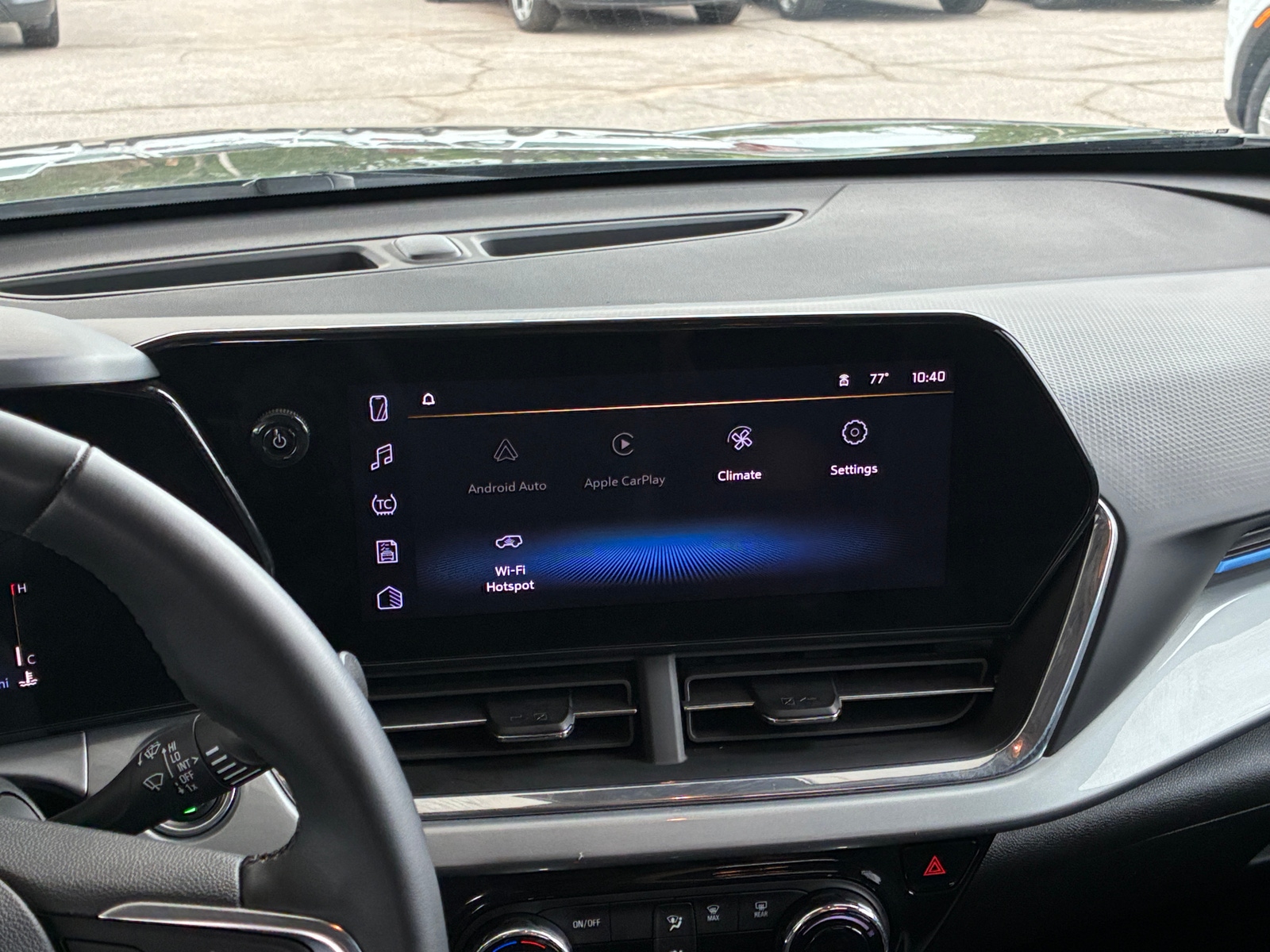 Thumbnail: 2025 Chevrolet Trax - 4