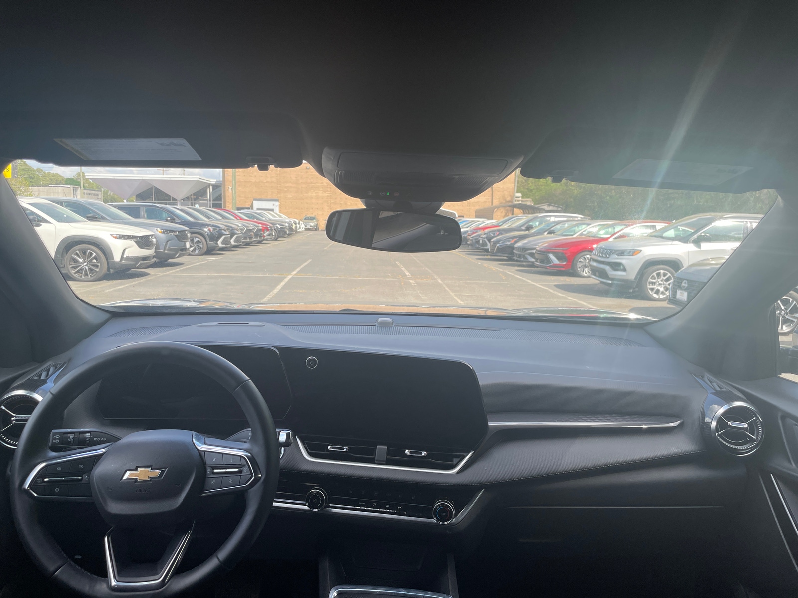 Thumbnail: 2025 Chevrolet Equinox - 3