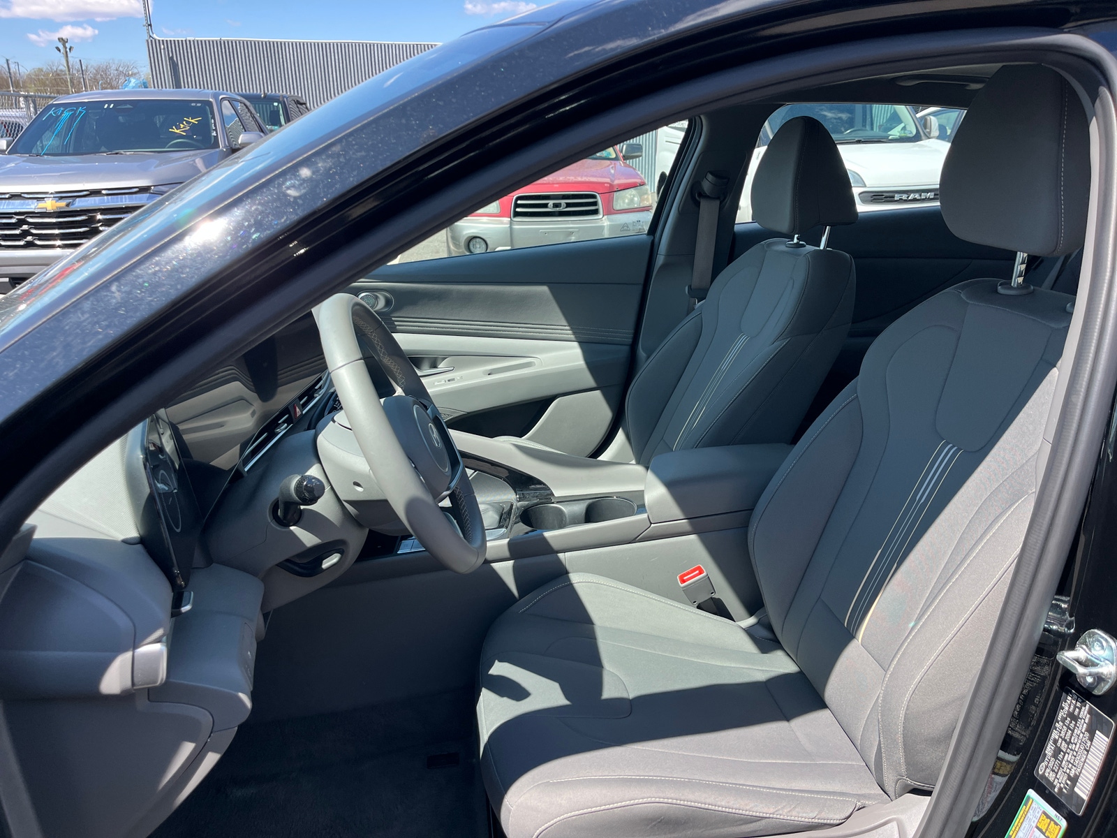 Thumbnail: 2025 Hyundai Elantra - 2