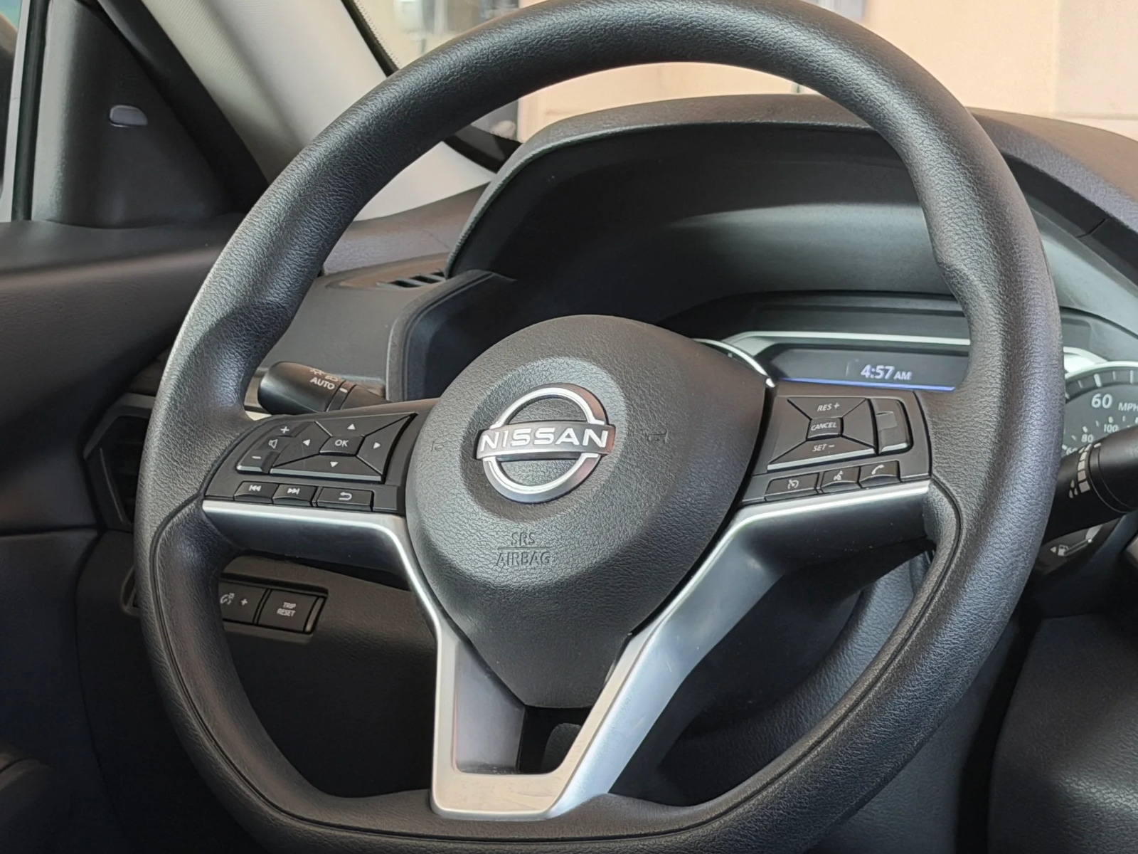Thumbnail: 2025 Nissan Altima - 4