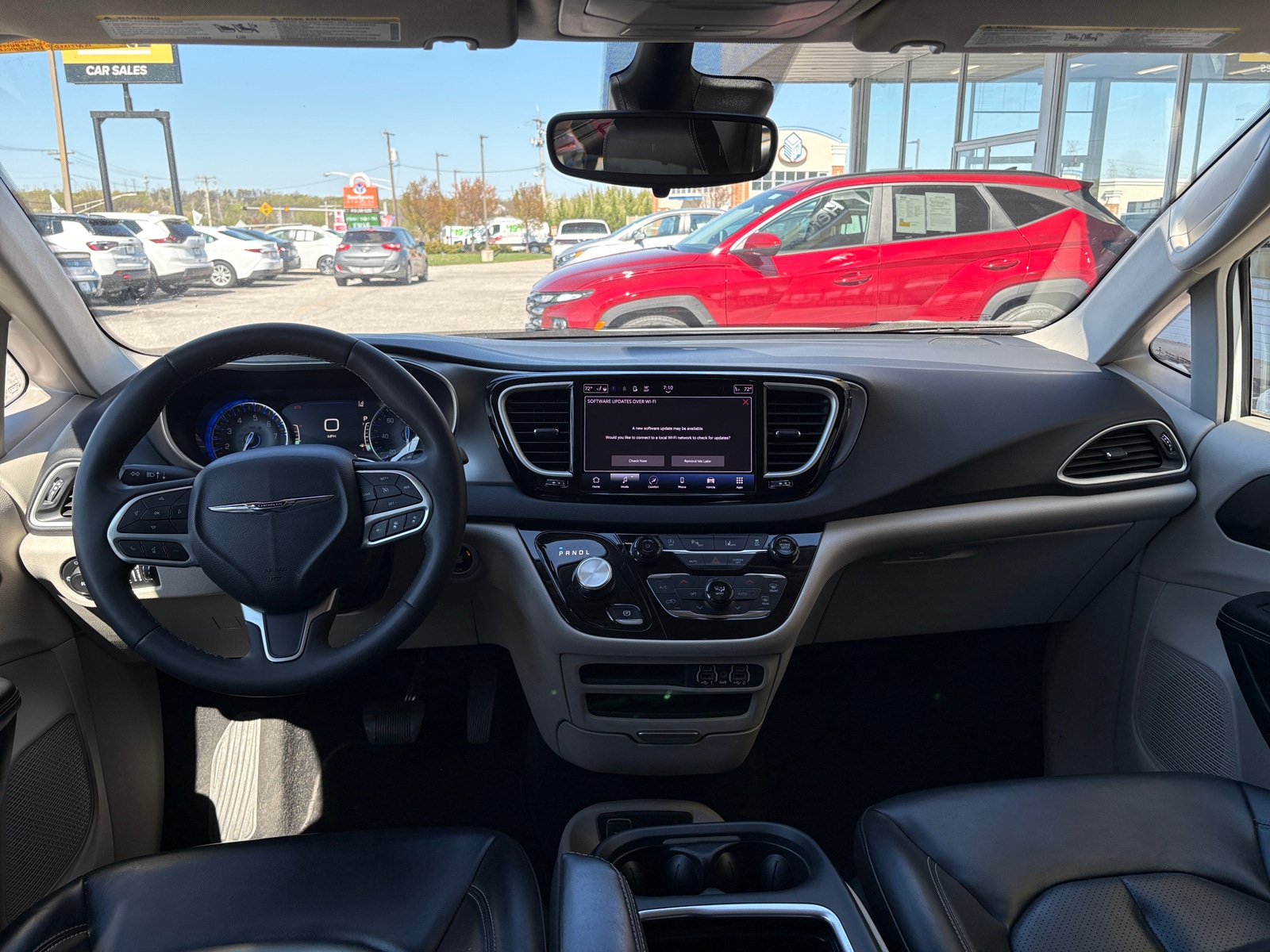 Thumbnail: 2023 Chrysler Pacifica - 2