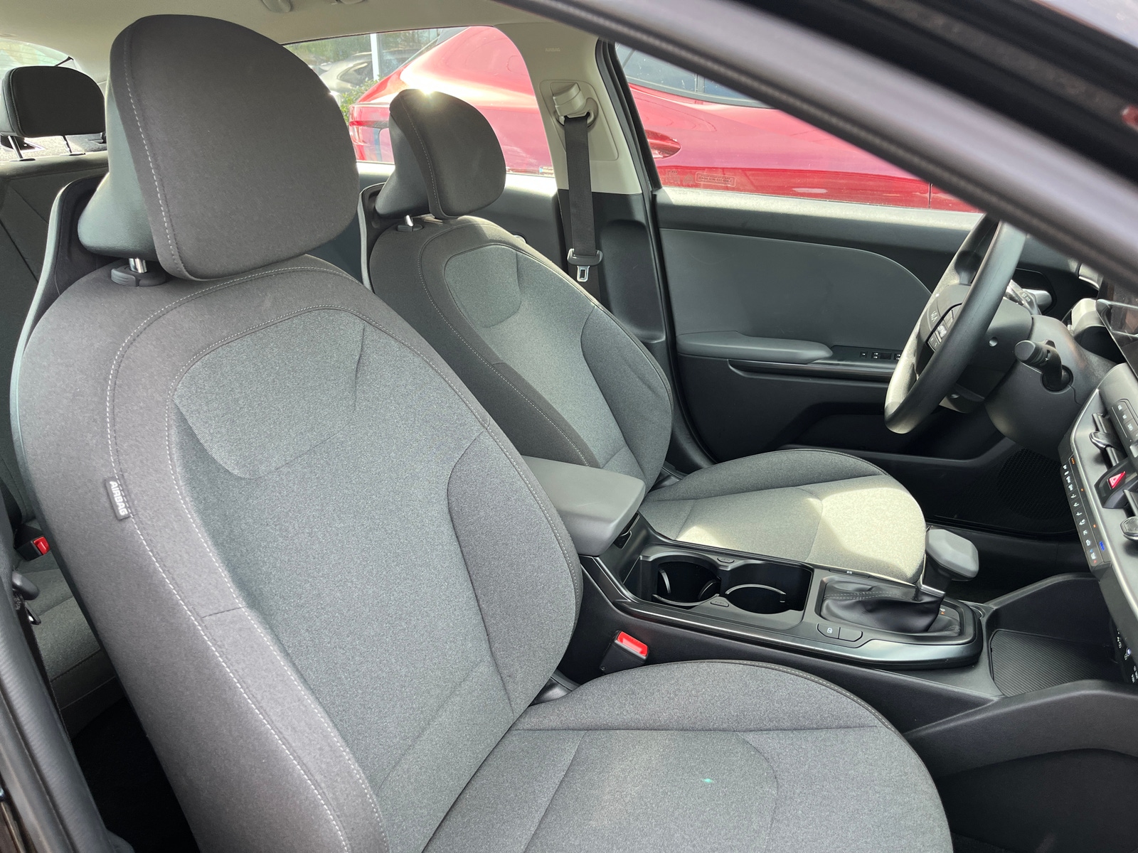 Thumbnail: 2025 Kia K4 - 2