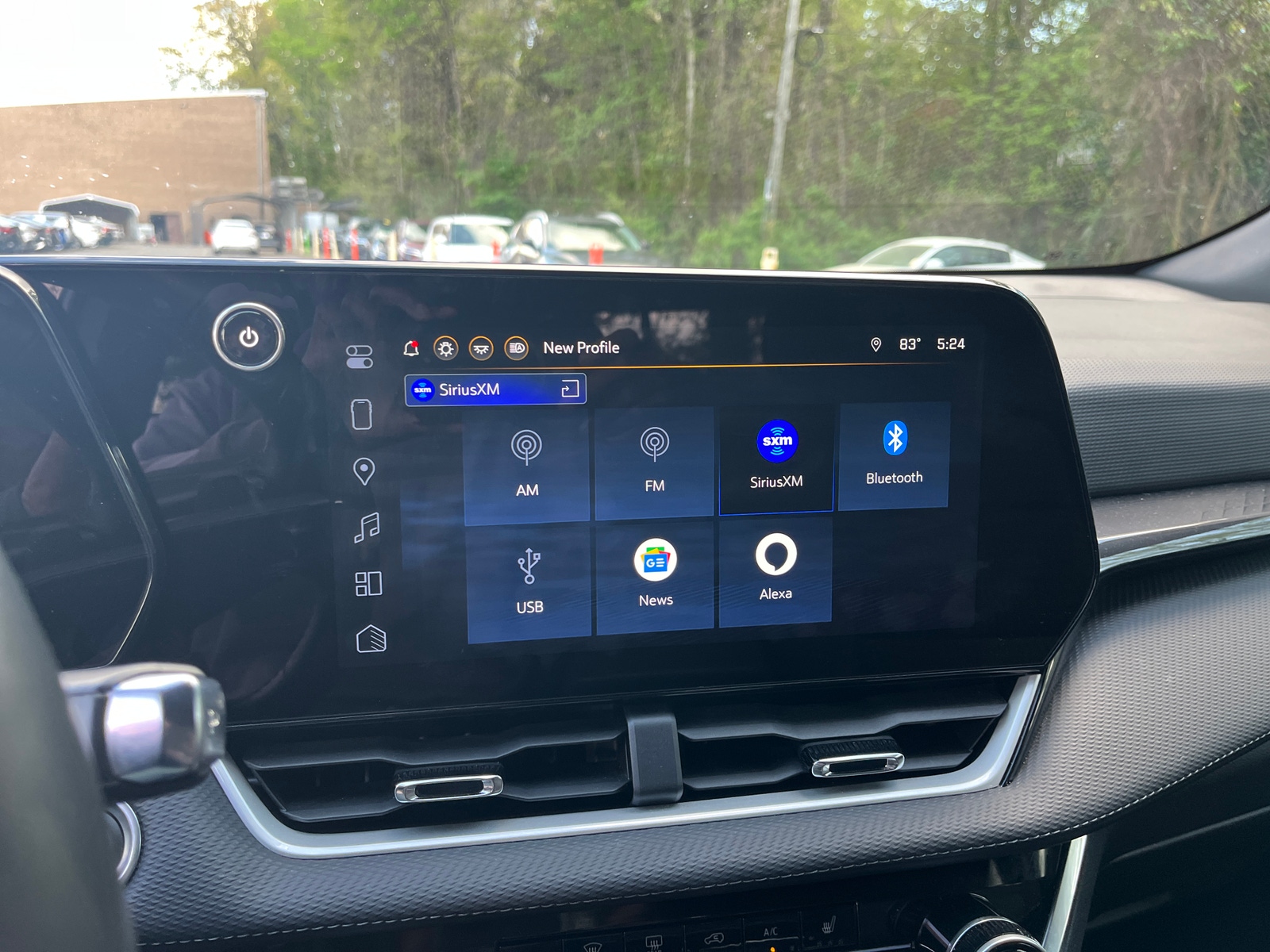 Thumbnail: 2025 Chevrolet Equinox - 3