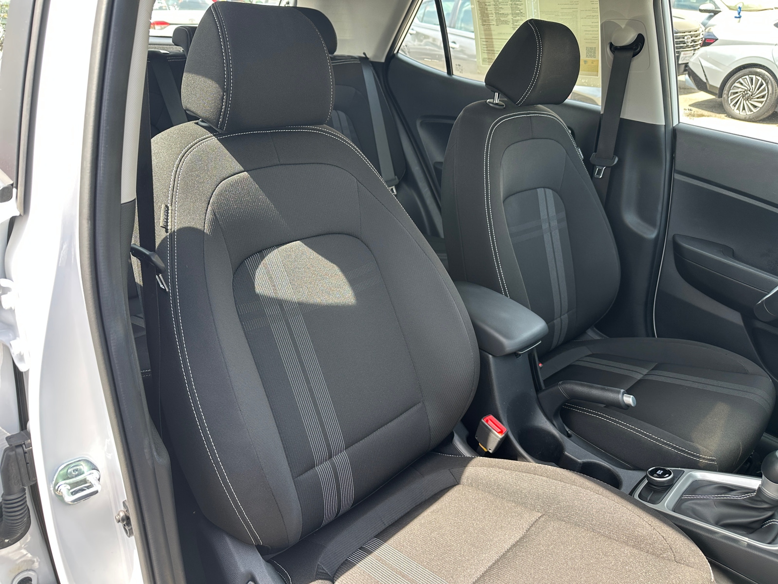 Thumbnail: 2025 Hyundai Venue - 2