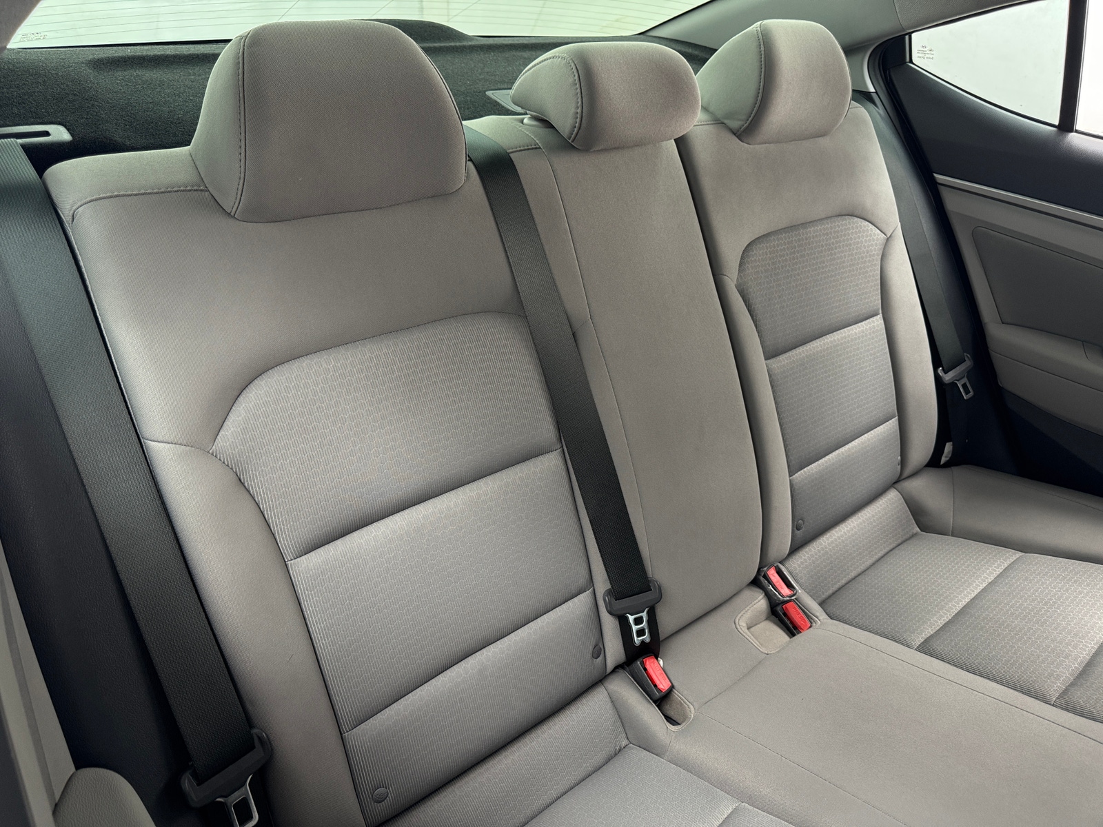 Thumbnail: 2017 Hyundai Elantra - 6