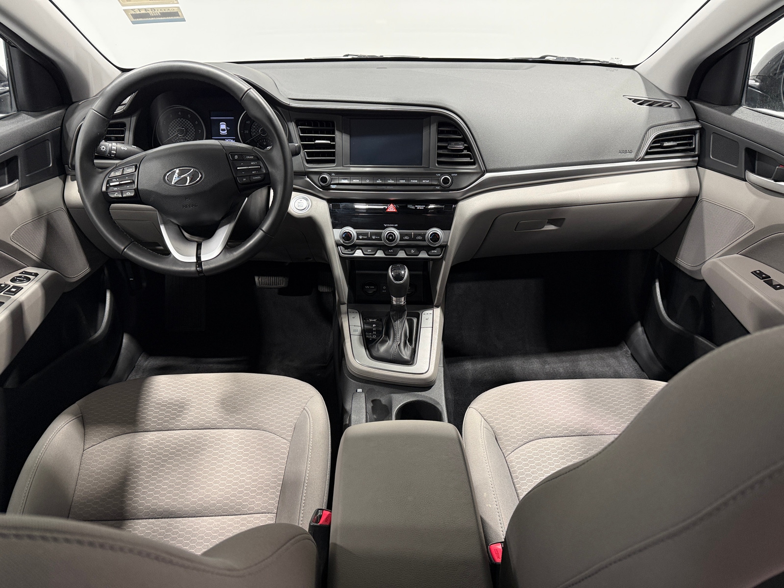 Thumbnail: 2020 Hyundai Elantra - 3