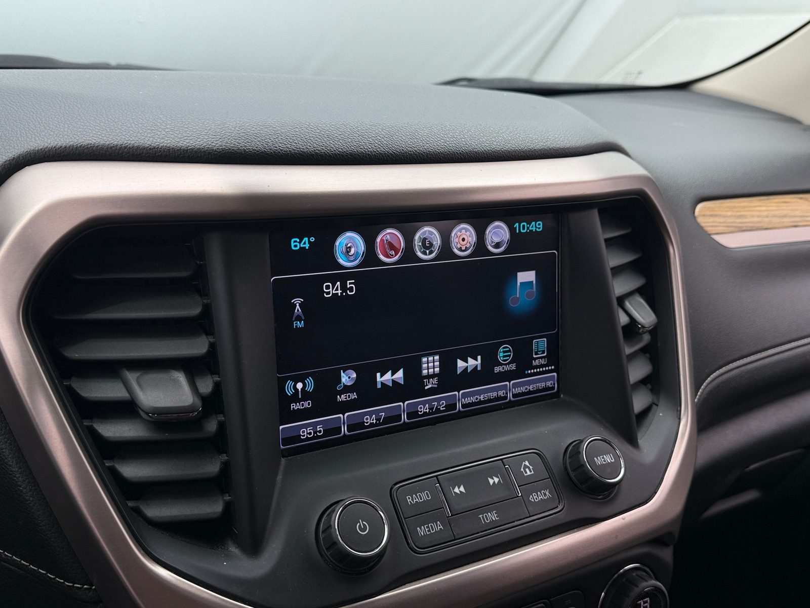 Thumbnail: 2017 GMC Acadia - 3