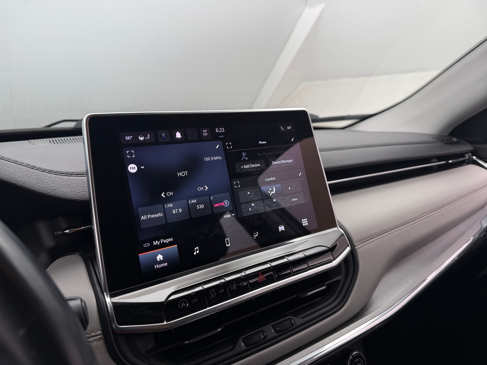 Thumbnail: 2022 Jeep Compass - 3