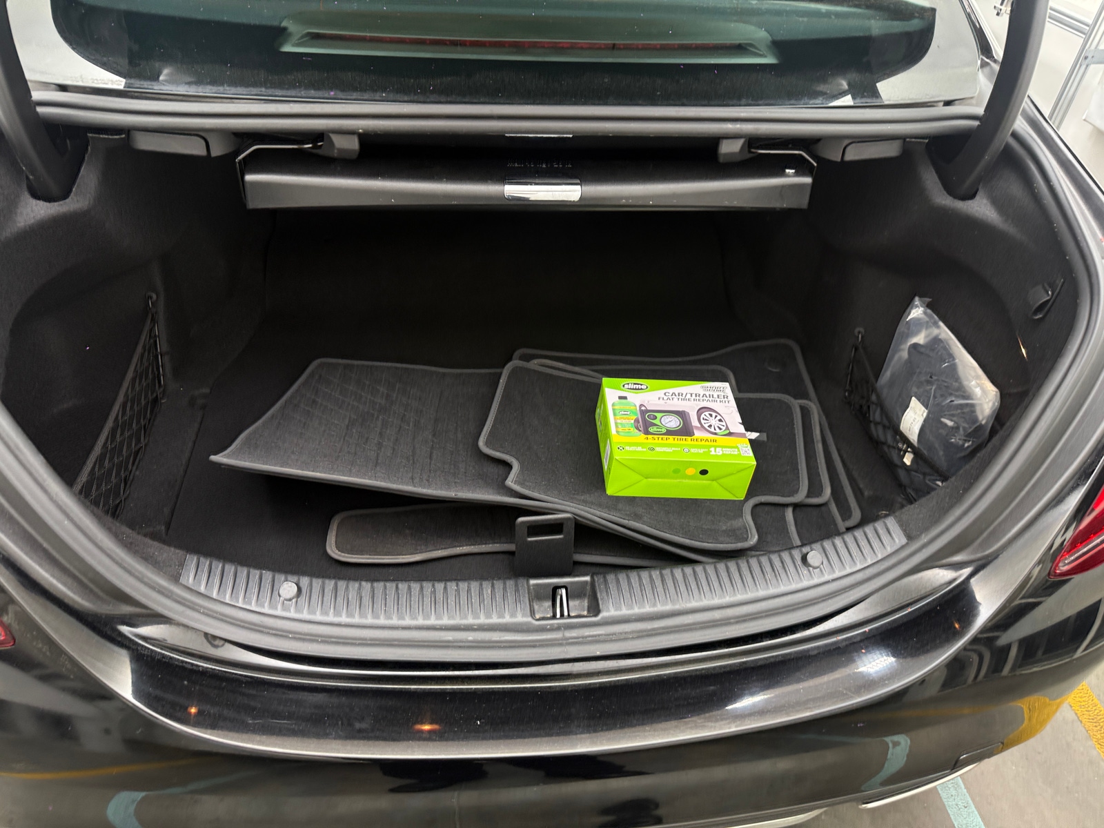 Thumbnail: 2020 Mercedes-Benz C-Class - 6