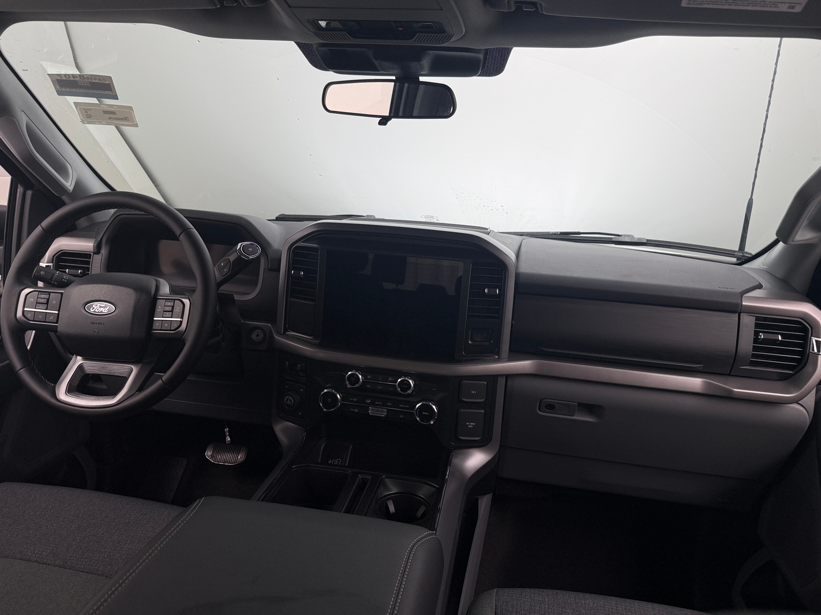 Thumbnail: 2025 Ford Econoline - 3