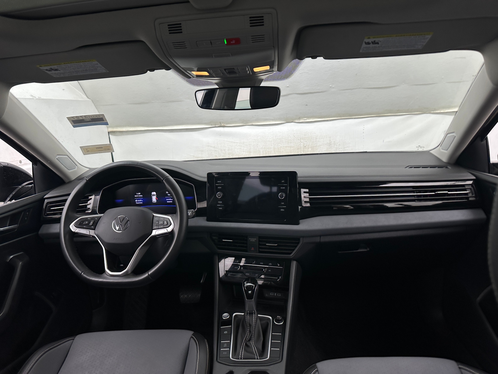 Thumbnail: 2025 Volkswagen Jetta - 2