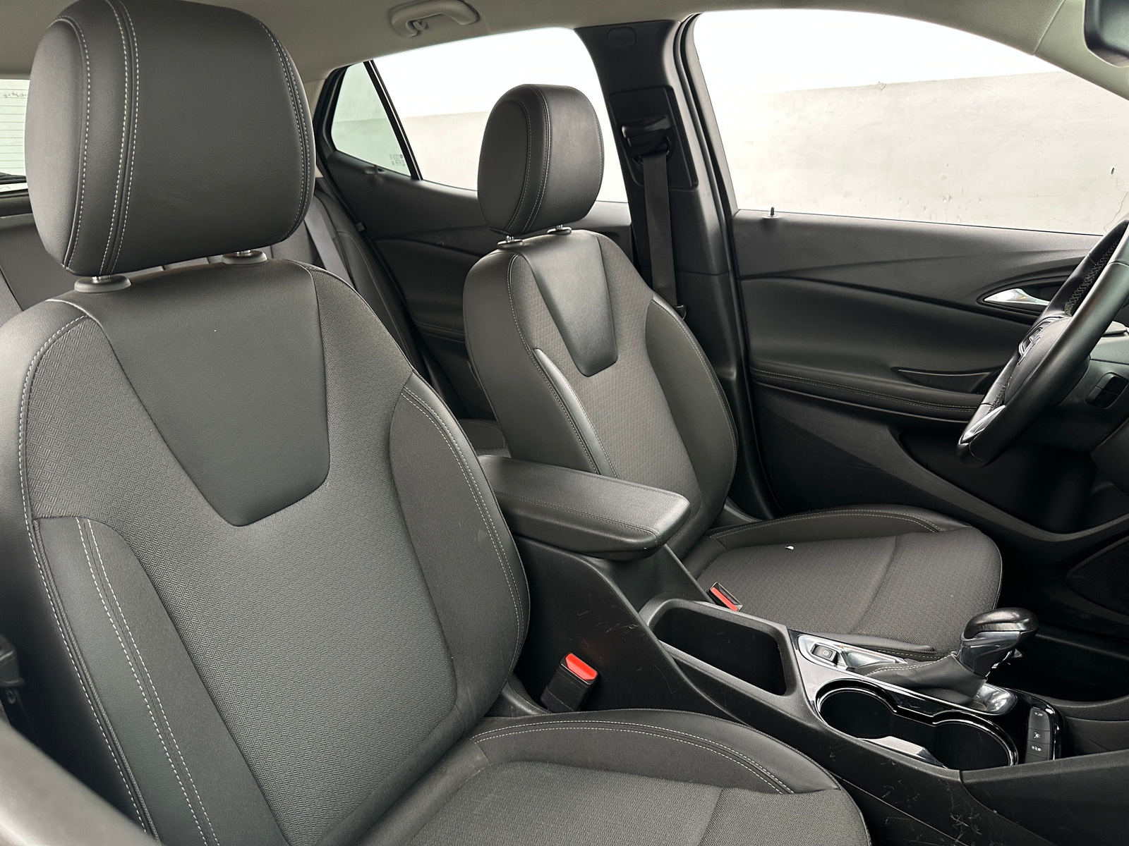 Thumbnail: 2024 Buick Encore GX - 2