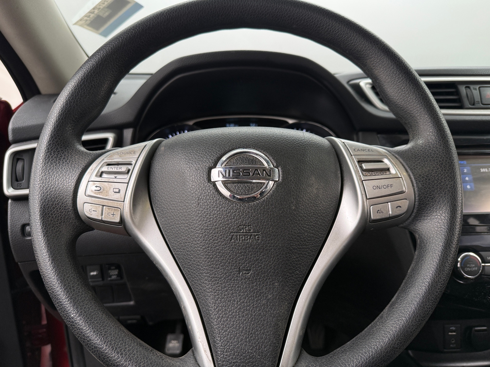 Thumbnail: 2016 Nissan Rogue - 5