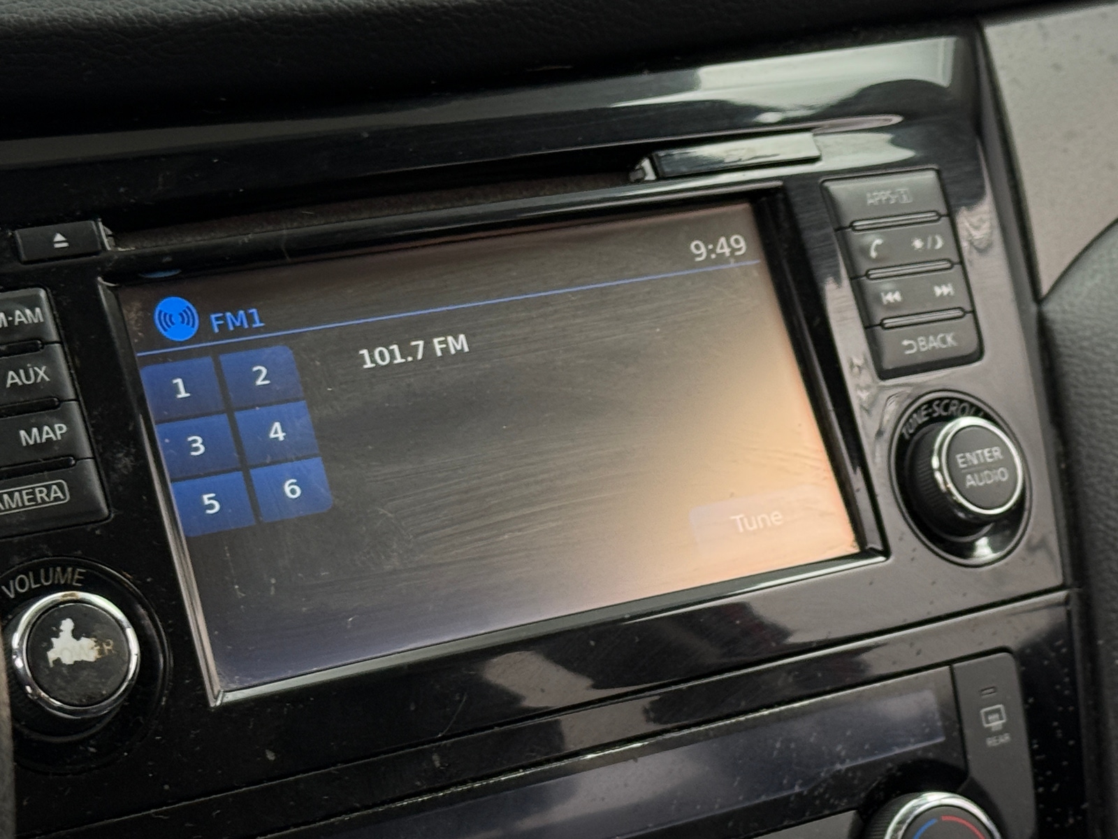 Thumbnail: 2016 Nissan Rogue - 4