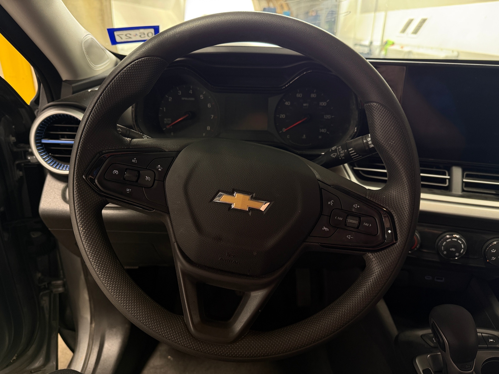 Thumbnail: 2025 Chevrolet Trax - 5