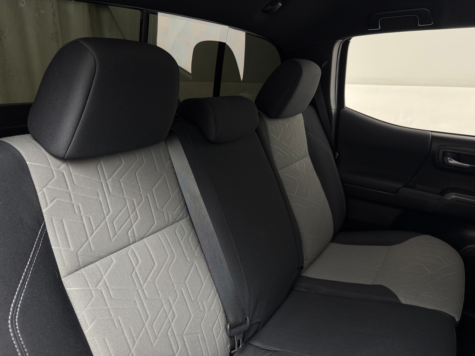 Thumbnail: 2022 Toyota Tacoma - 6