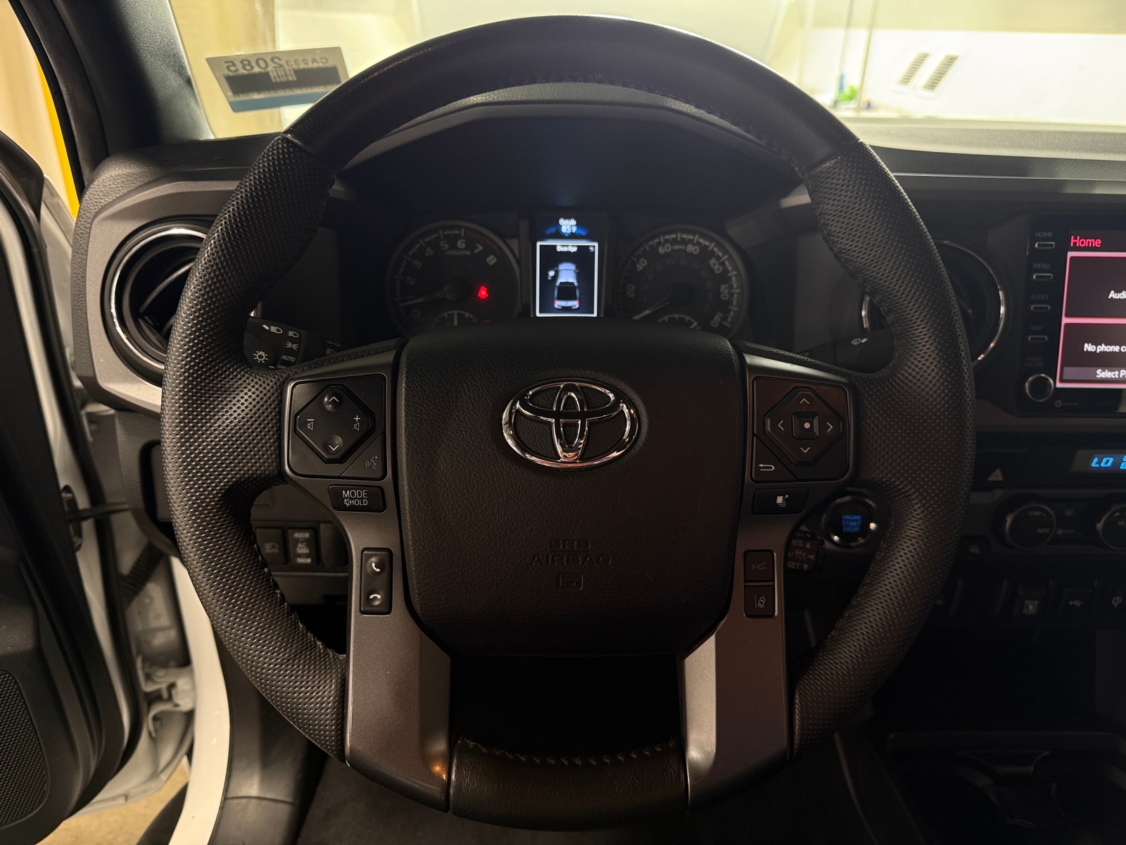 Thumbnail: 2022 Toyota Tacoma - 5