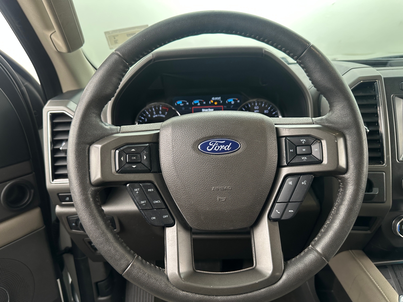 Thumbnail: 2020 Ford Expedition MAX - 4