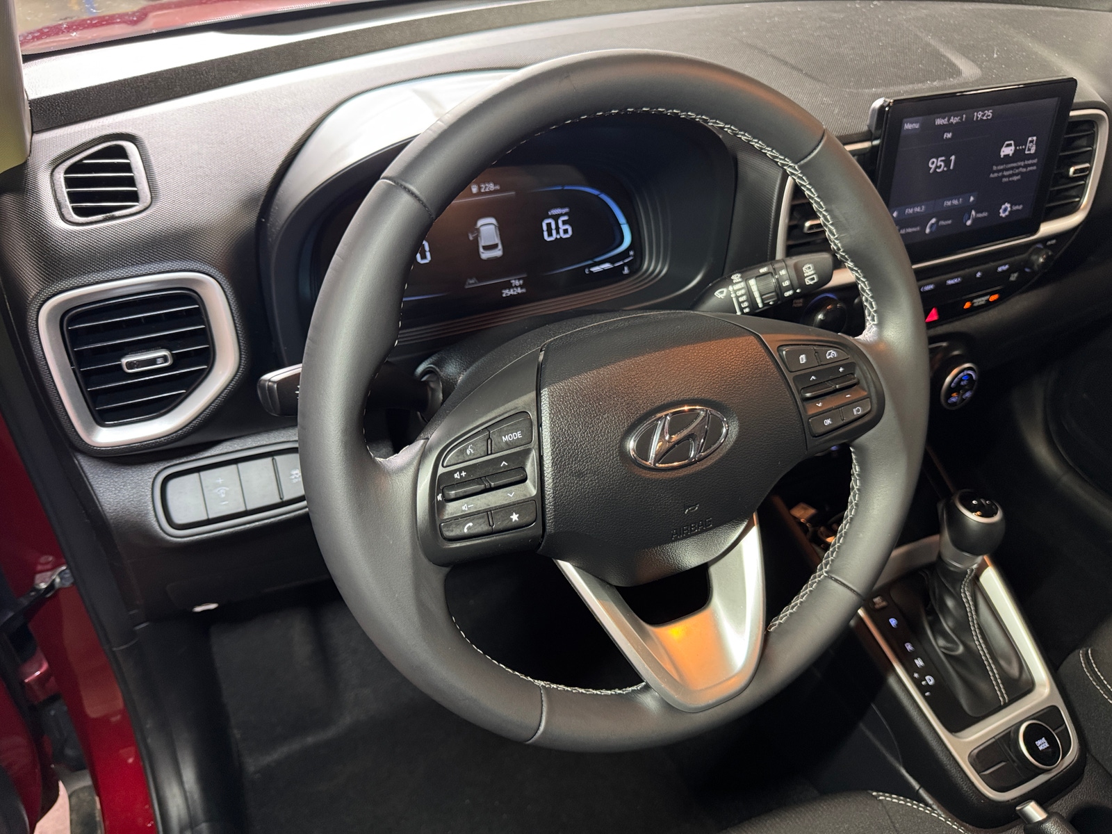 Thumbnail: 2024 Hyundai Venue - 5