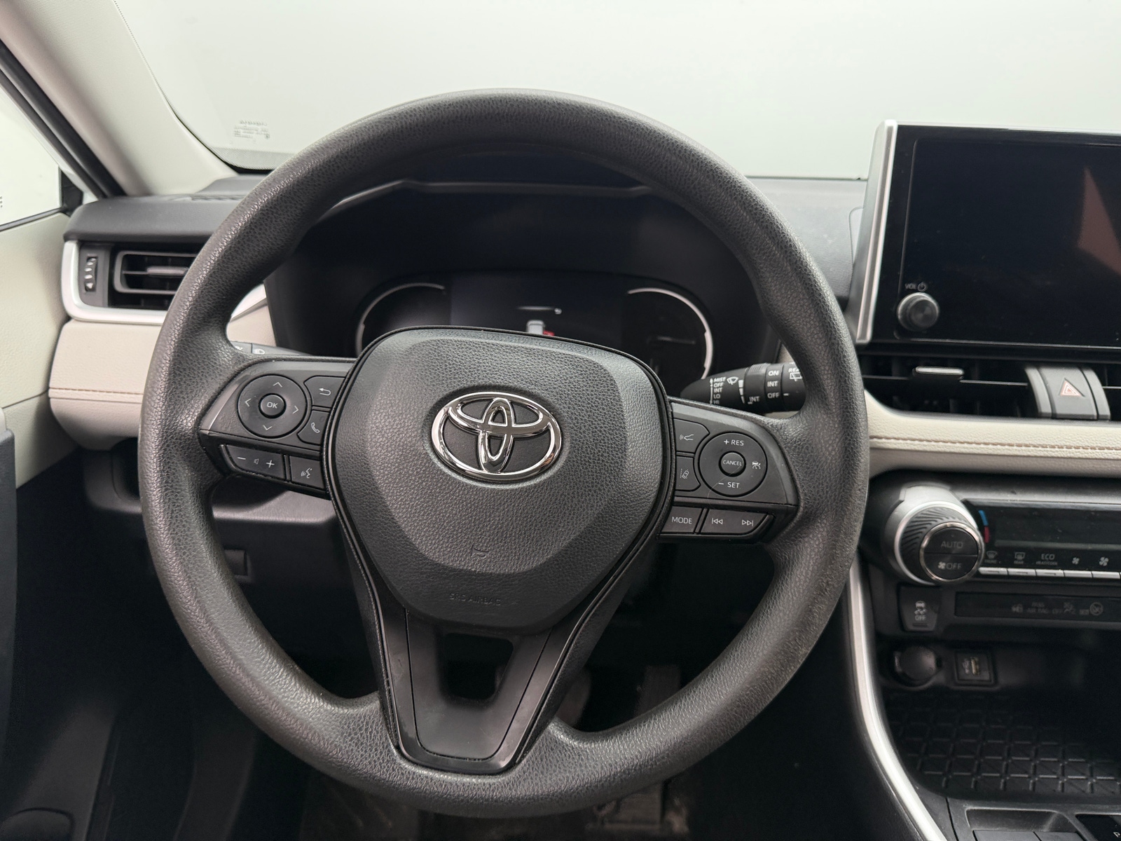 Thumbnail: 2023 Toyota RAV4 - 5