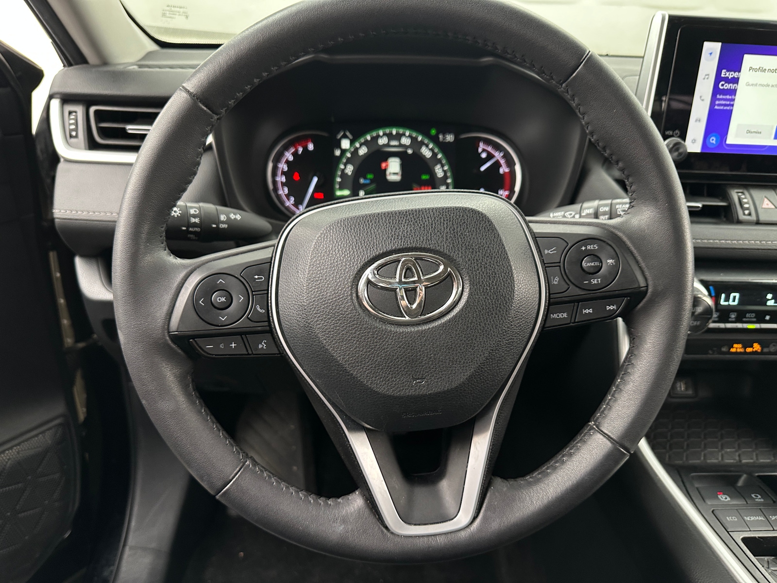 Thumbnail: 2023 Toyota RAV4 - 4