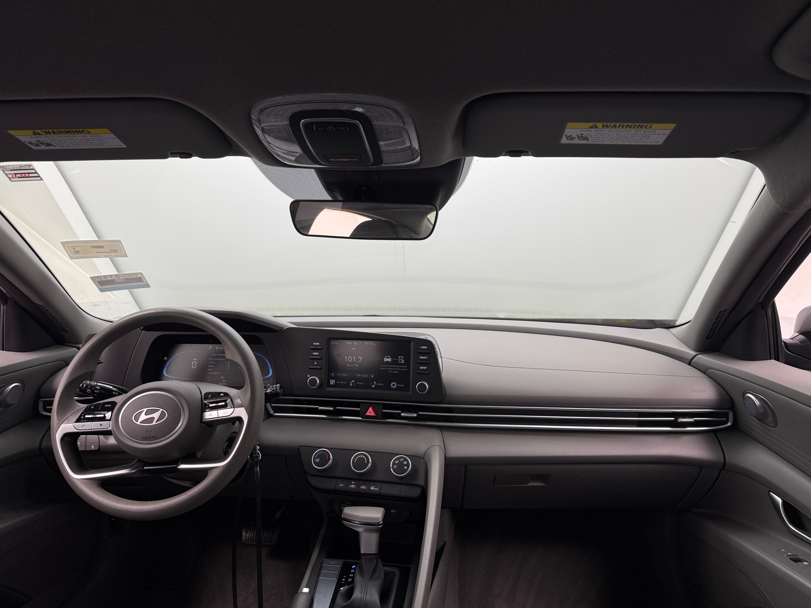 Thumbnail: 2024 Hyundai Elantra - 3