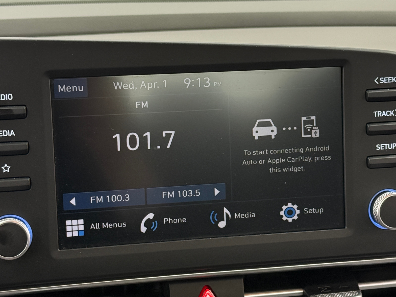 Thumbnail: 2024 Hyundai Elantra - 4