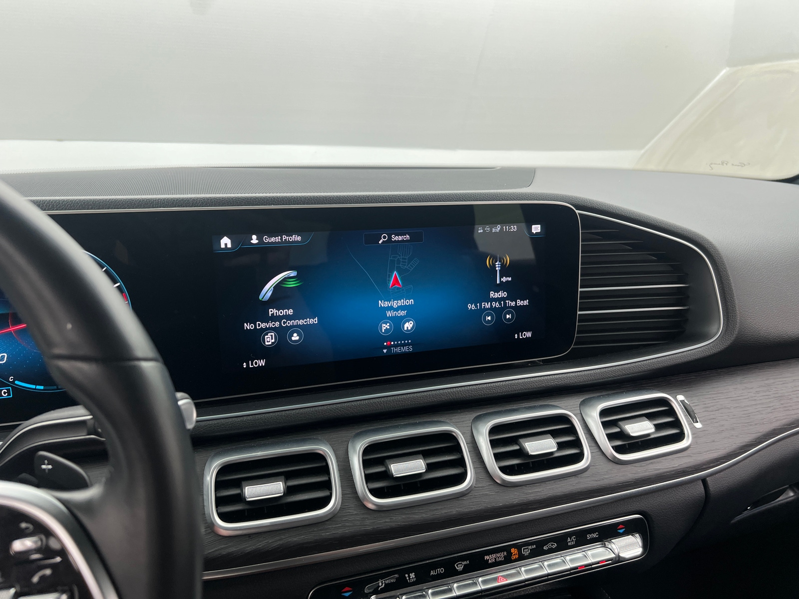 Thumbnail: 2022 Mercedes-Benz GLE - 3