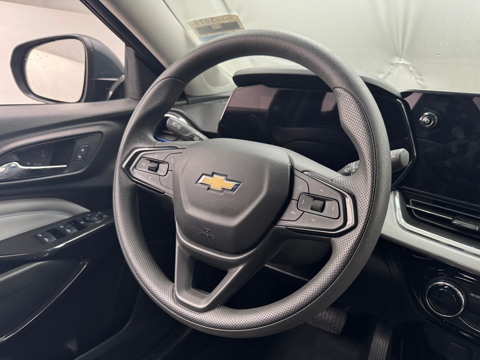 Thumbnail: 2025 Chevrolet Trax - 5