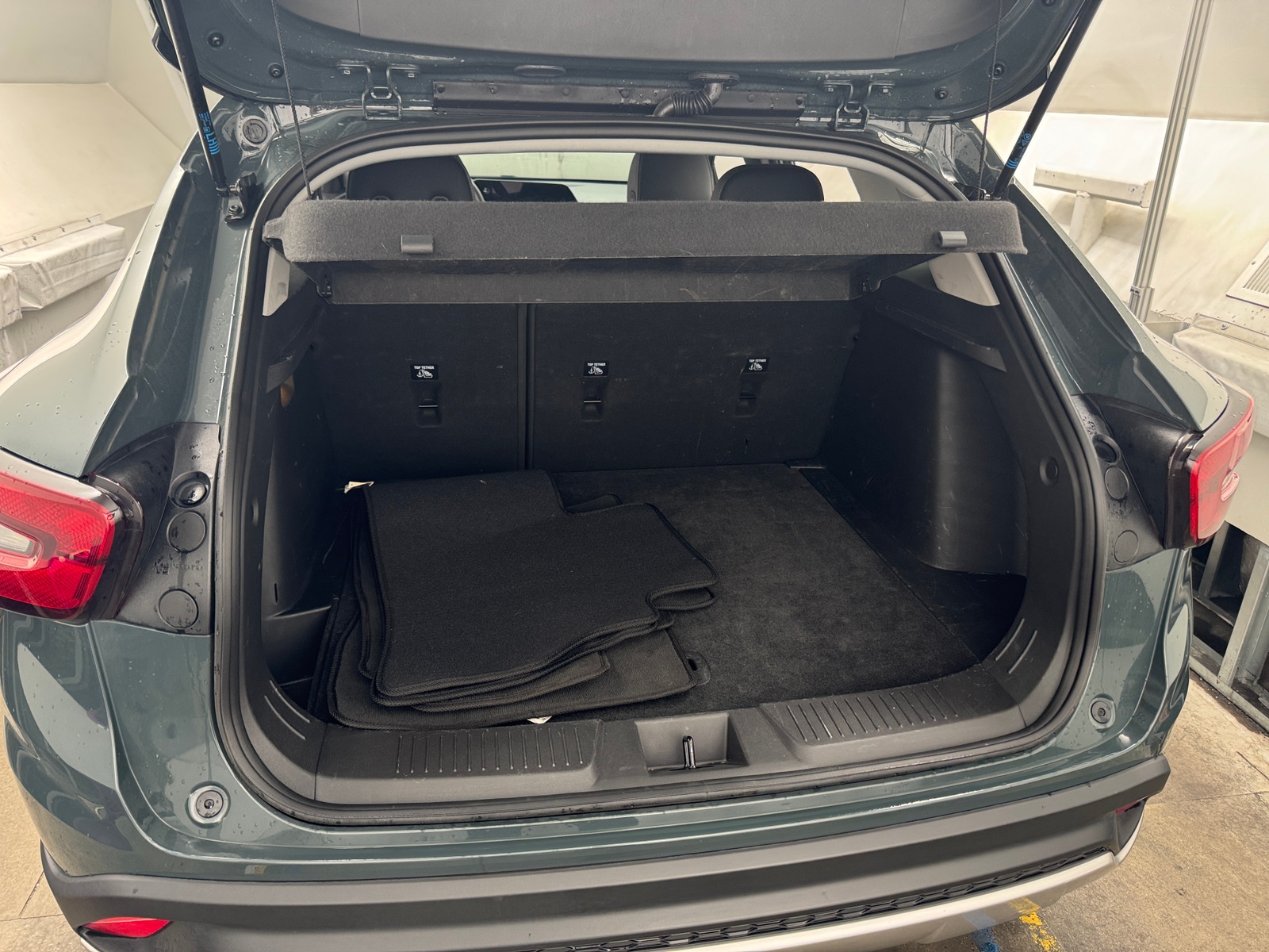 Thumbnail: 2025 Chevrolet Trax - 7