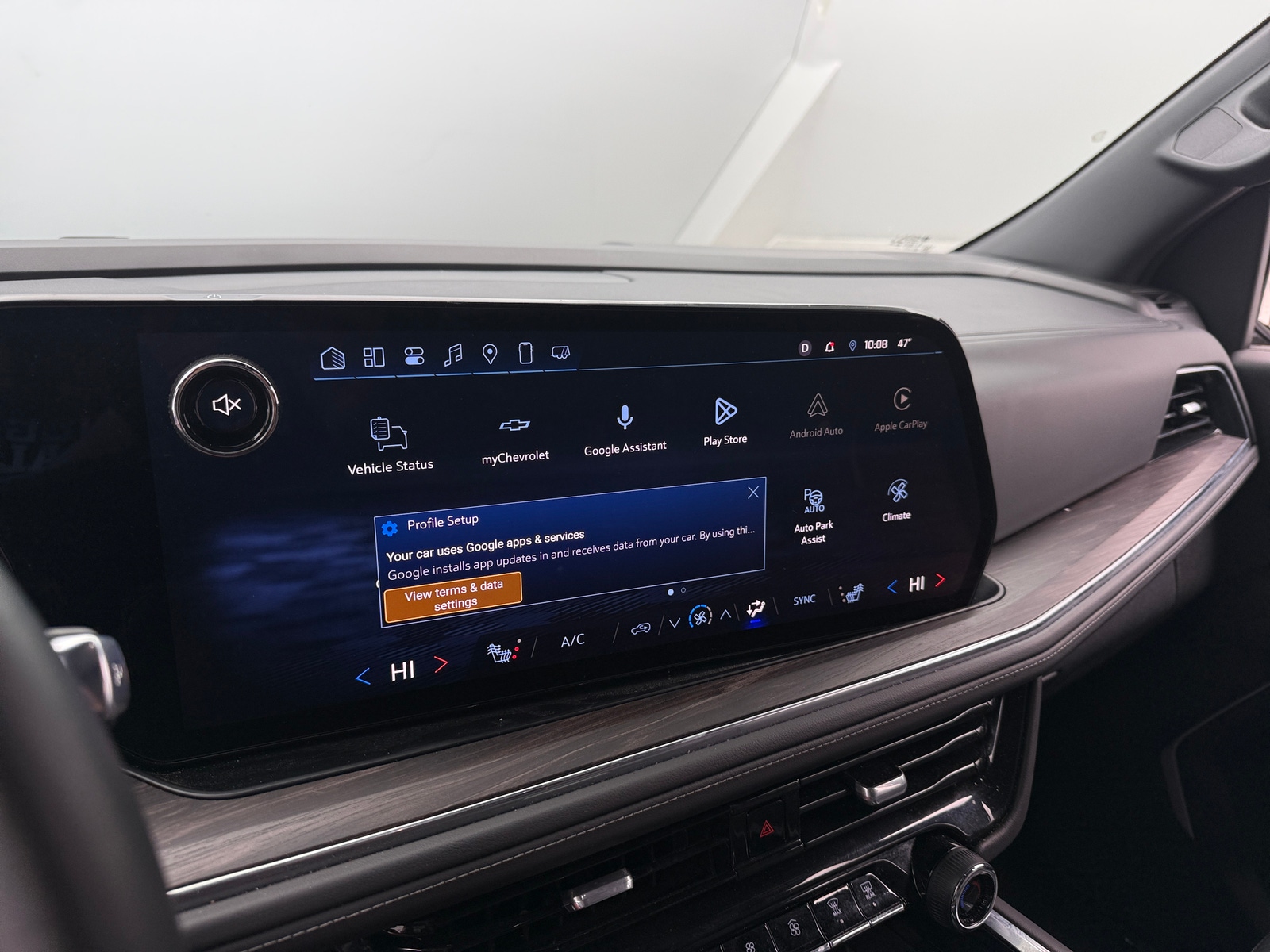 Thumbnail: 2025 Chevrolet Tahoe - 3