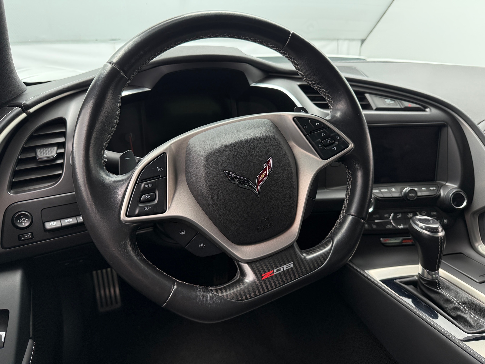 Thumbnail: 2018 Chevrolet Corvette - 3