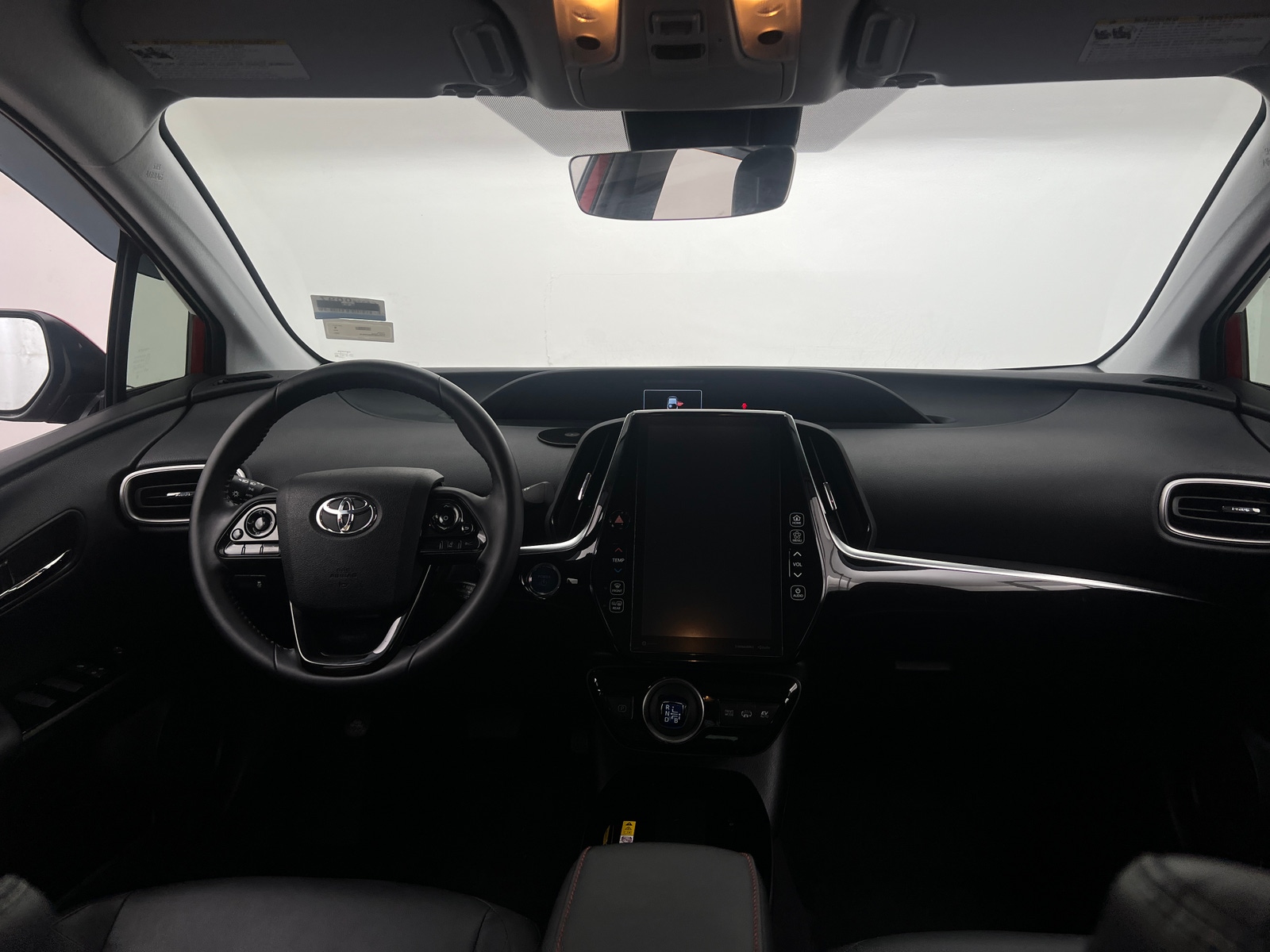 Thumbnail: 2022 Toyota Prius Prime - 2