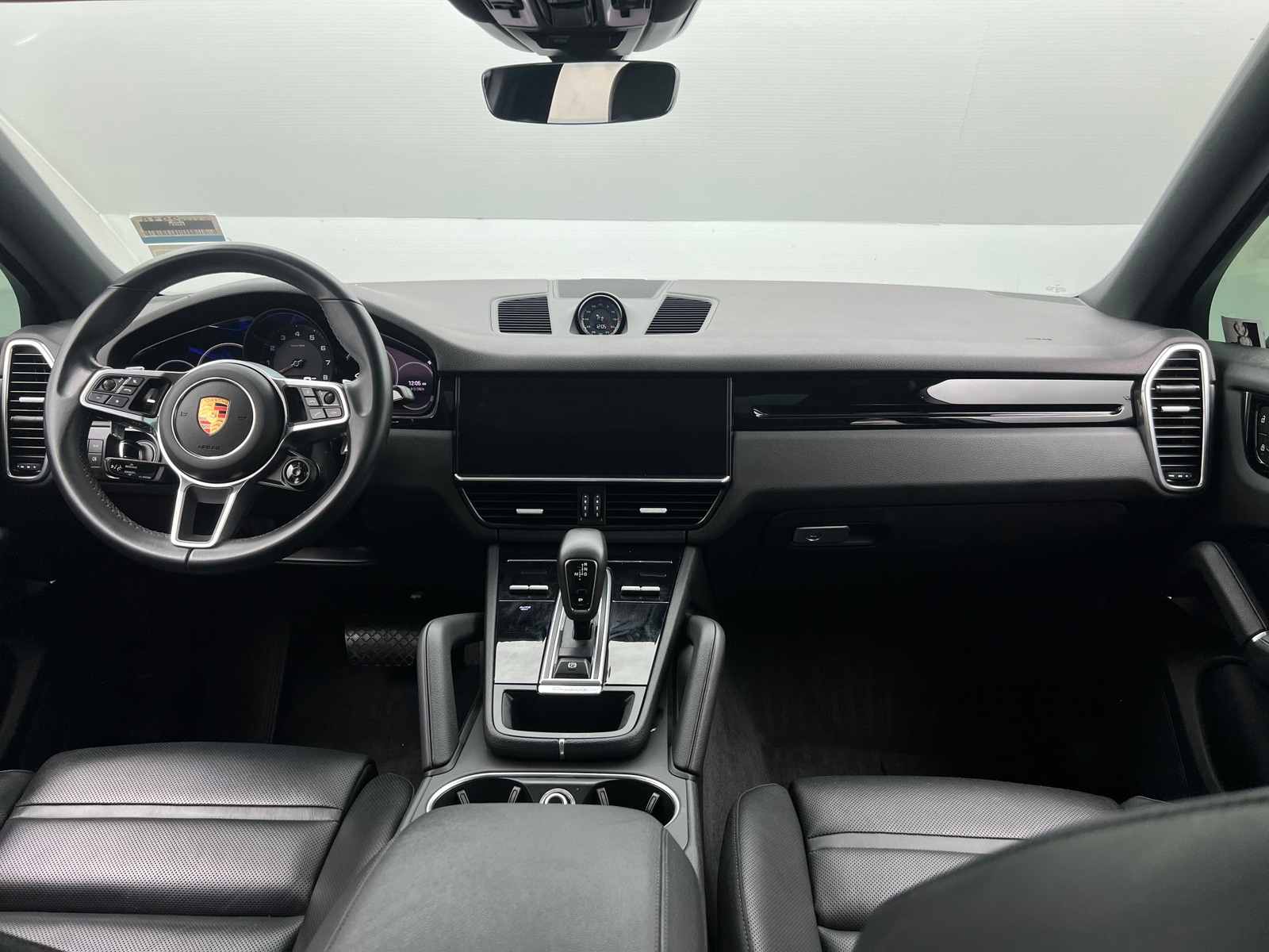 Thumbnail: 2023 Porsche  - 2