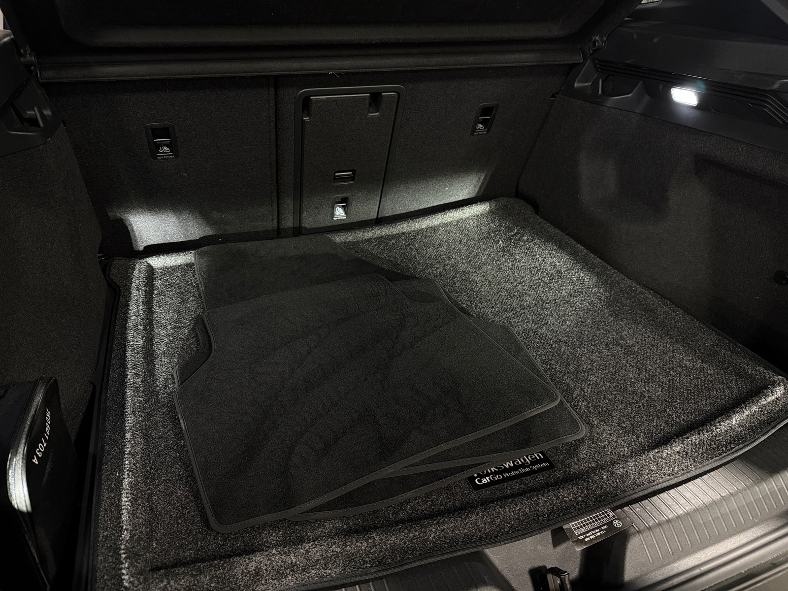 Thumbnail: 2022 Volkswagen ID.4 - 7