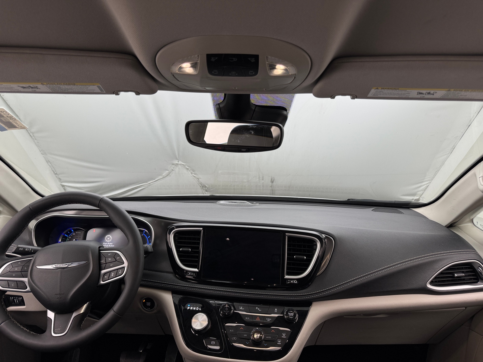 Thumbnail: 2024 Chrysler Pacifica - 2